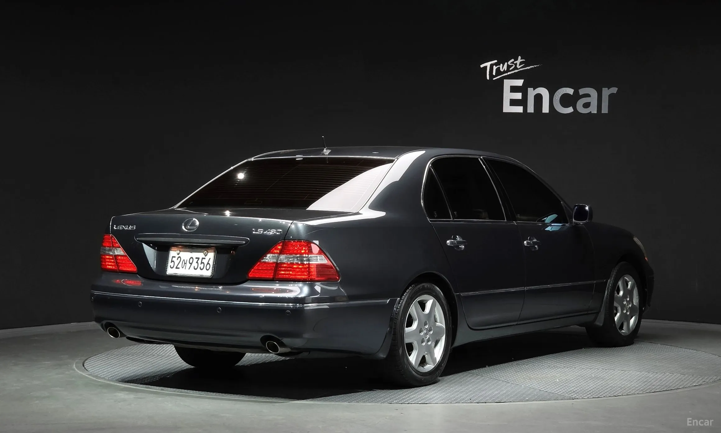 Lexus LS430