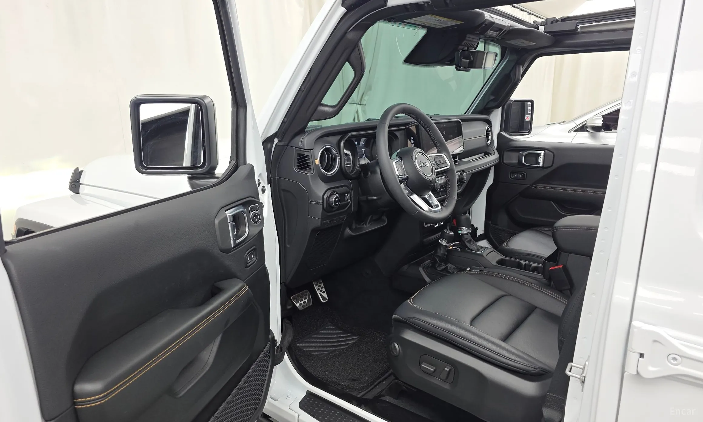Jeep Wrangler (JL) превью 10