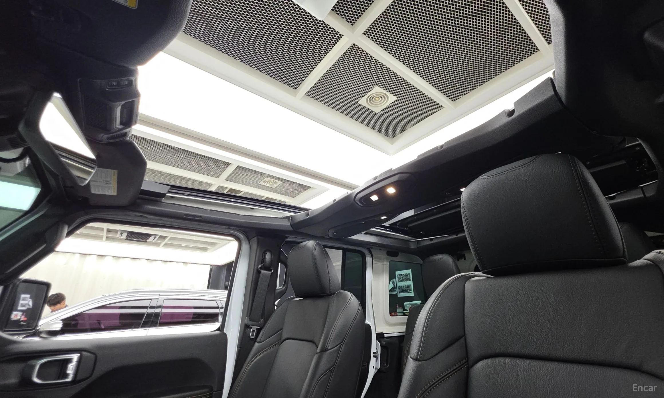 Jeep Wrangler (JL) превью 18
