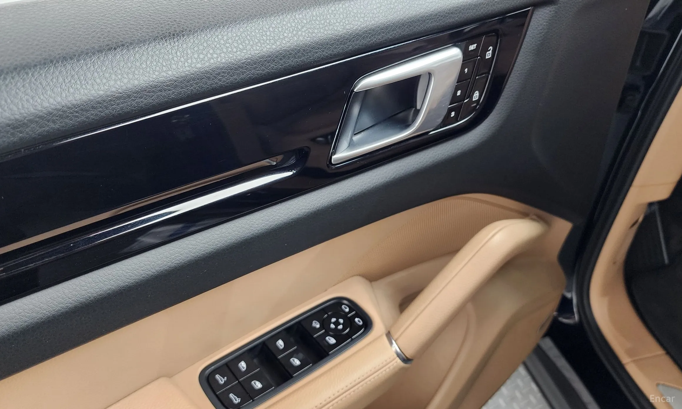 Porsche Cayenne (PO536) превью 19