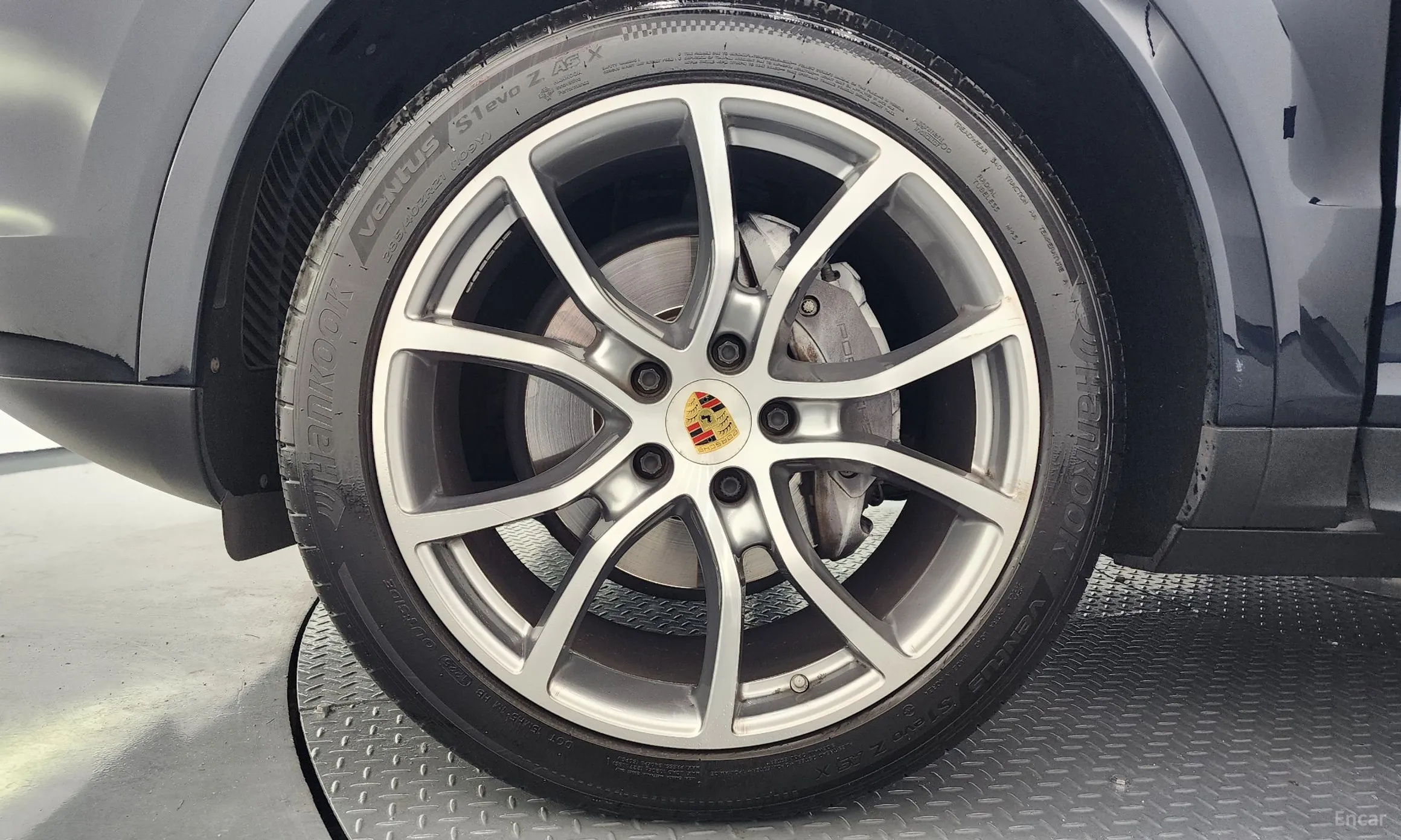 Porsche Cayenne (PO536) превью 5