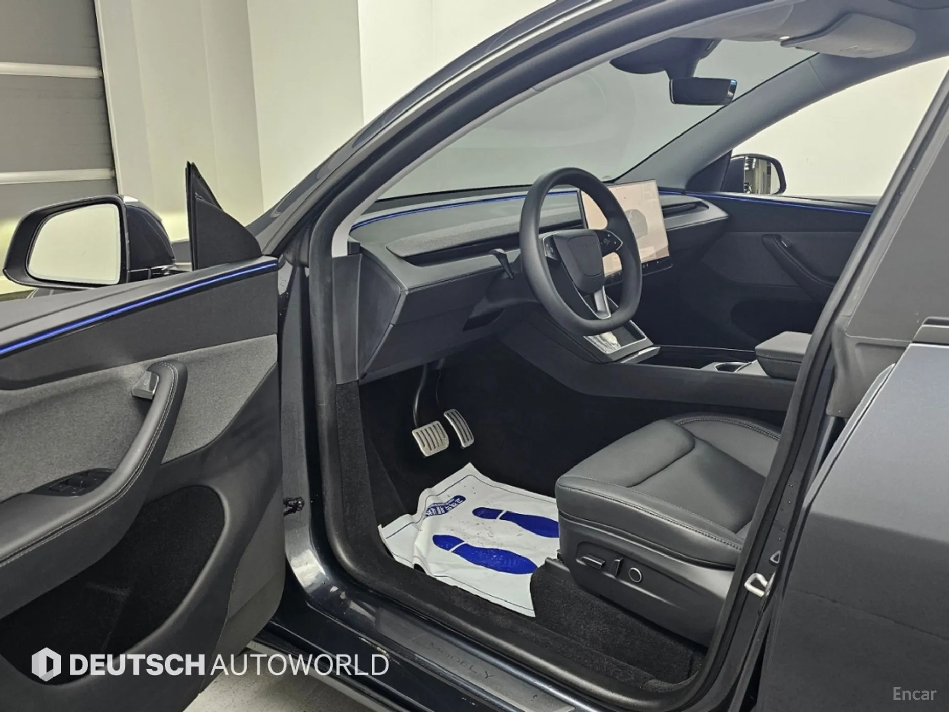 Tesla Model Y превью 11
