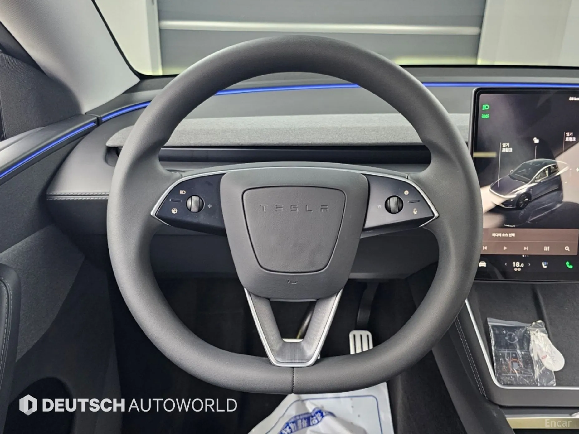 Tesla Model Y превью 13