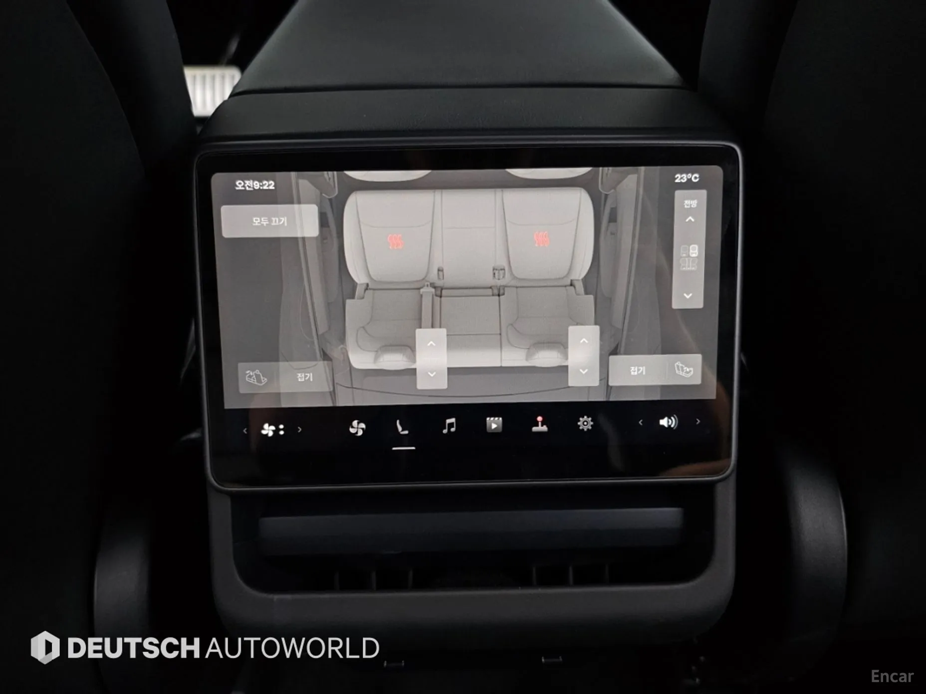 Tesla Model Y превью 16