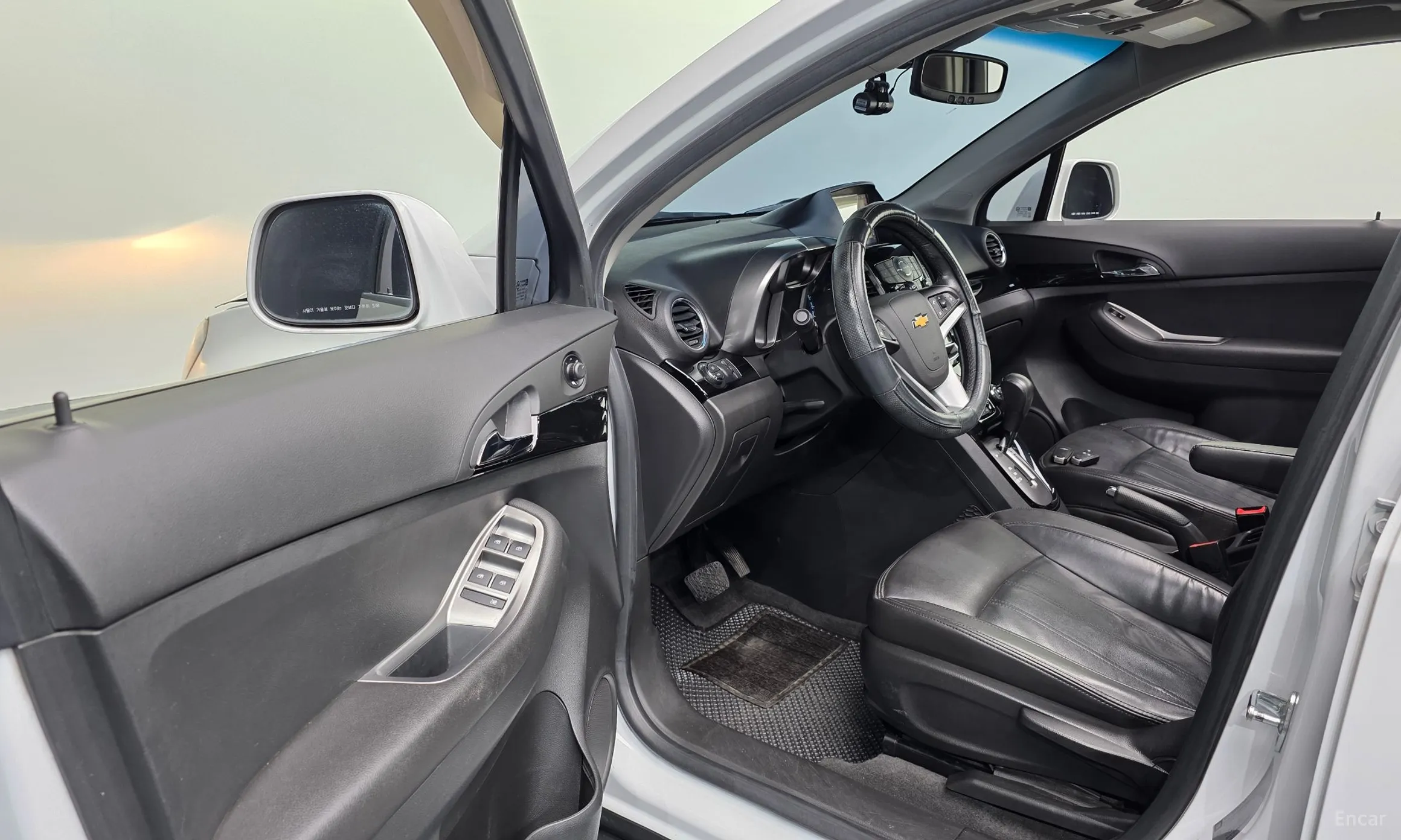 Chevrolet (GM Daewoo) Orlando превью 10