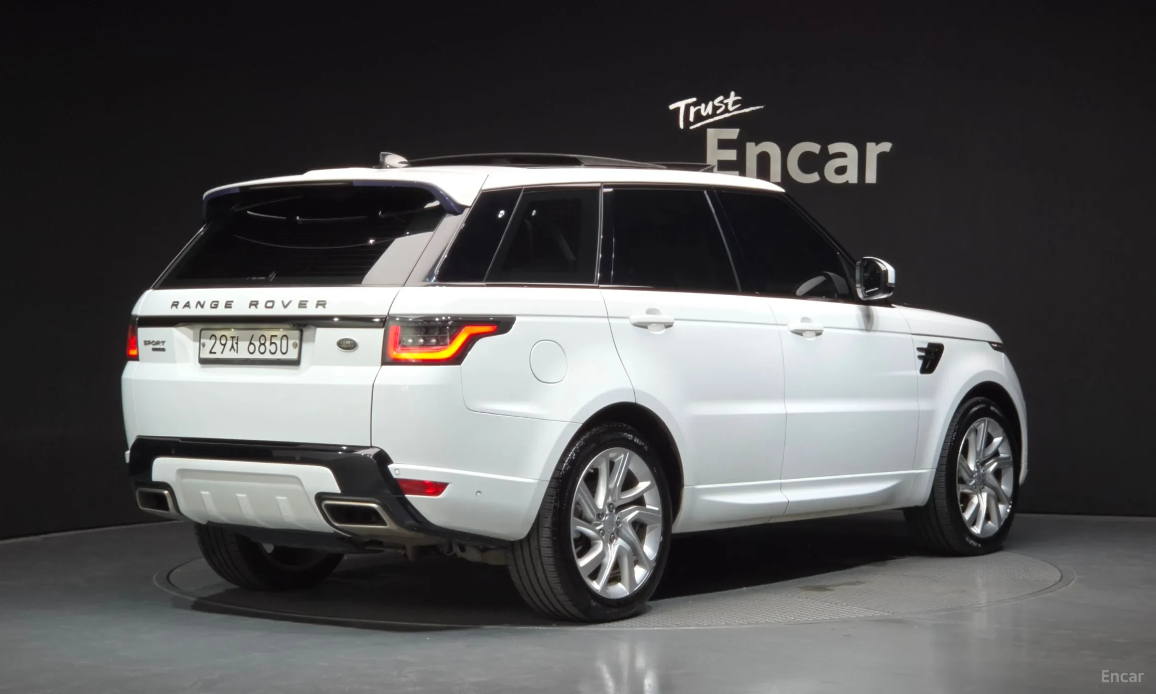 Land Rover Range Rover Sport 2nd Generation