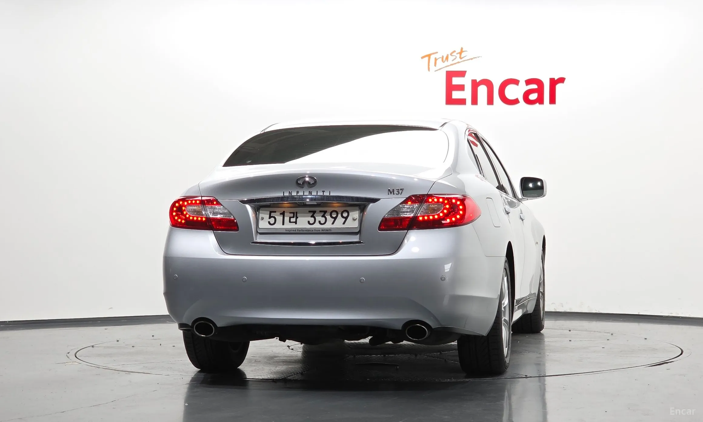 Infiniti M37 превью 4