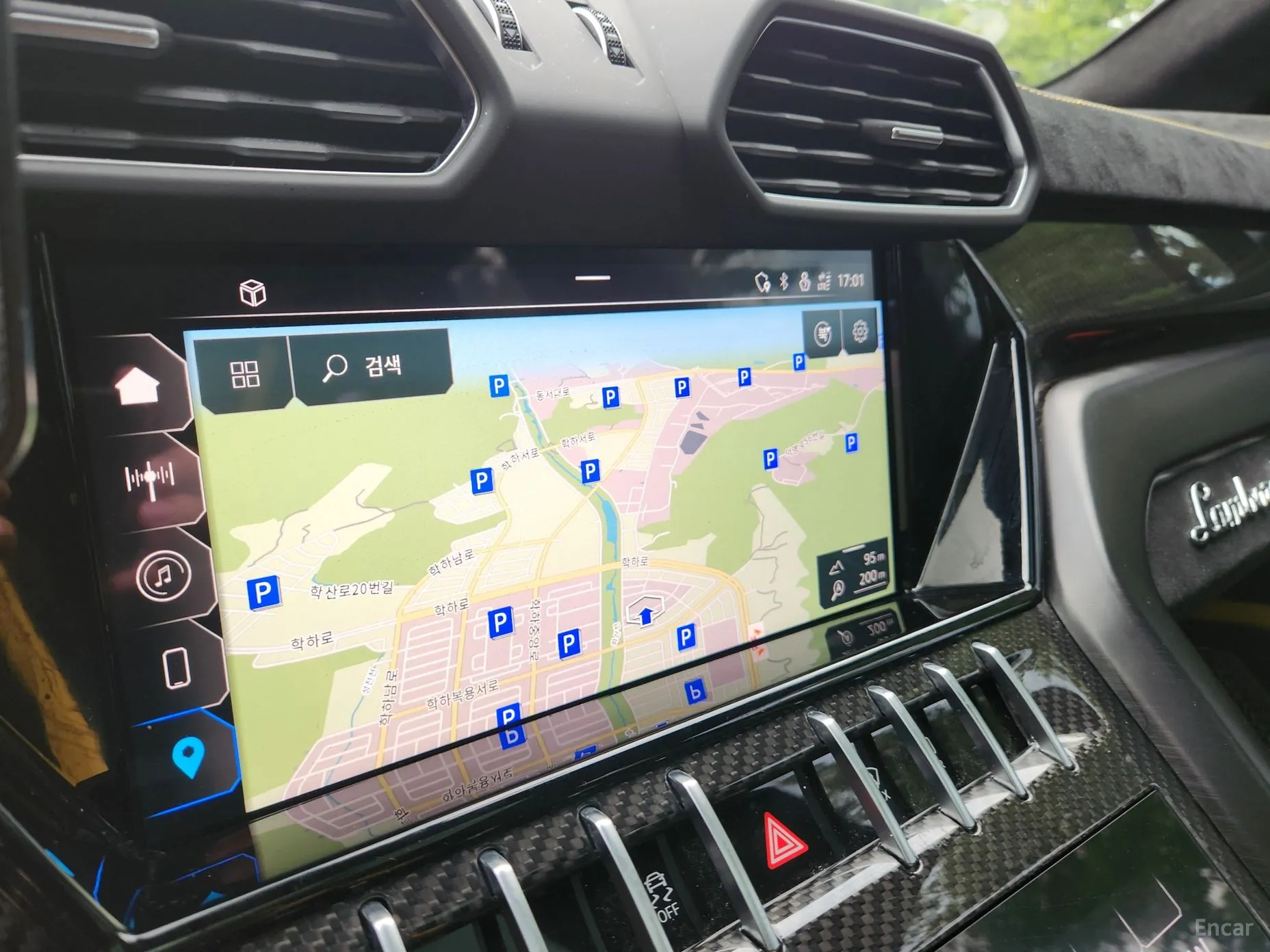 Lamborghini Urus превью 13