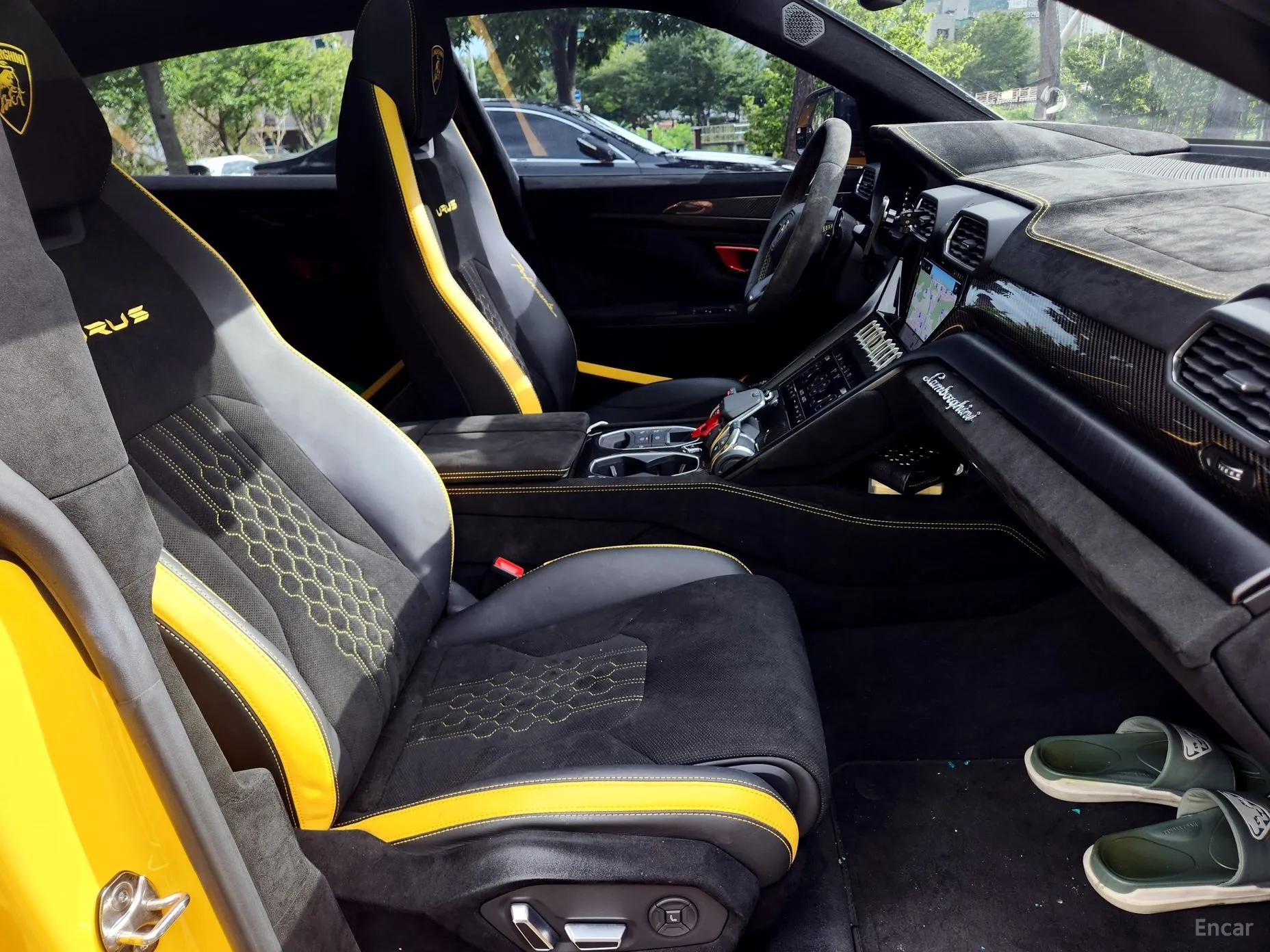 Lamborghini Urus превью 16