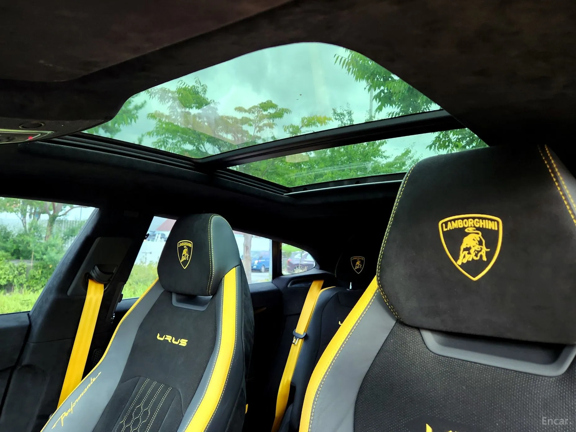 Lamborghini Urus превью 17