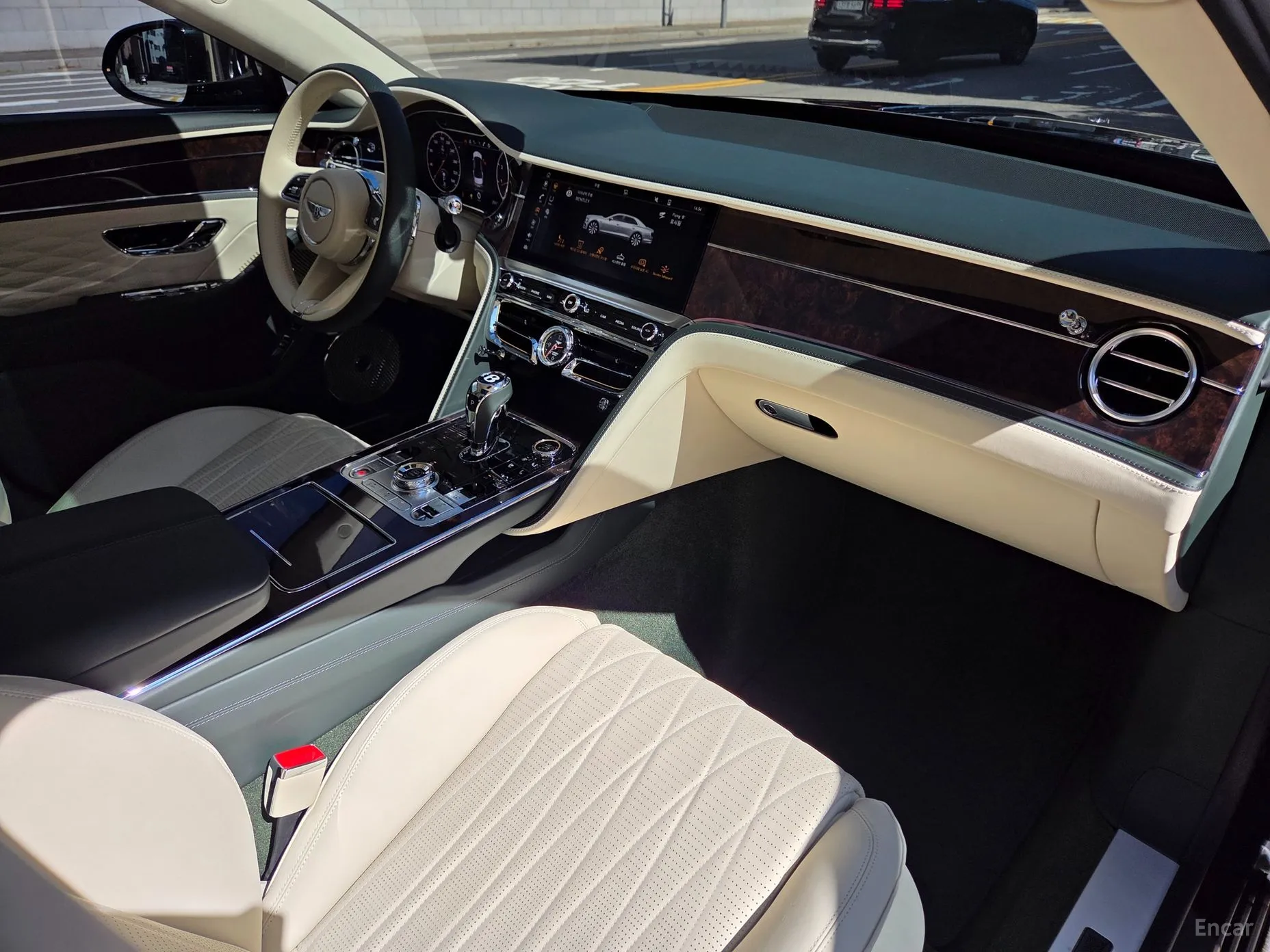Bentley Flying Spur 3rd Generation превью 14