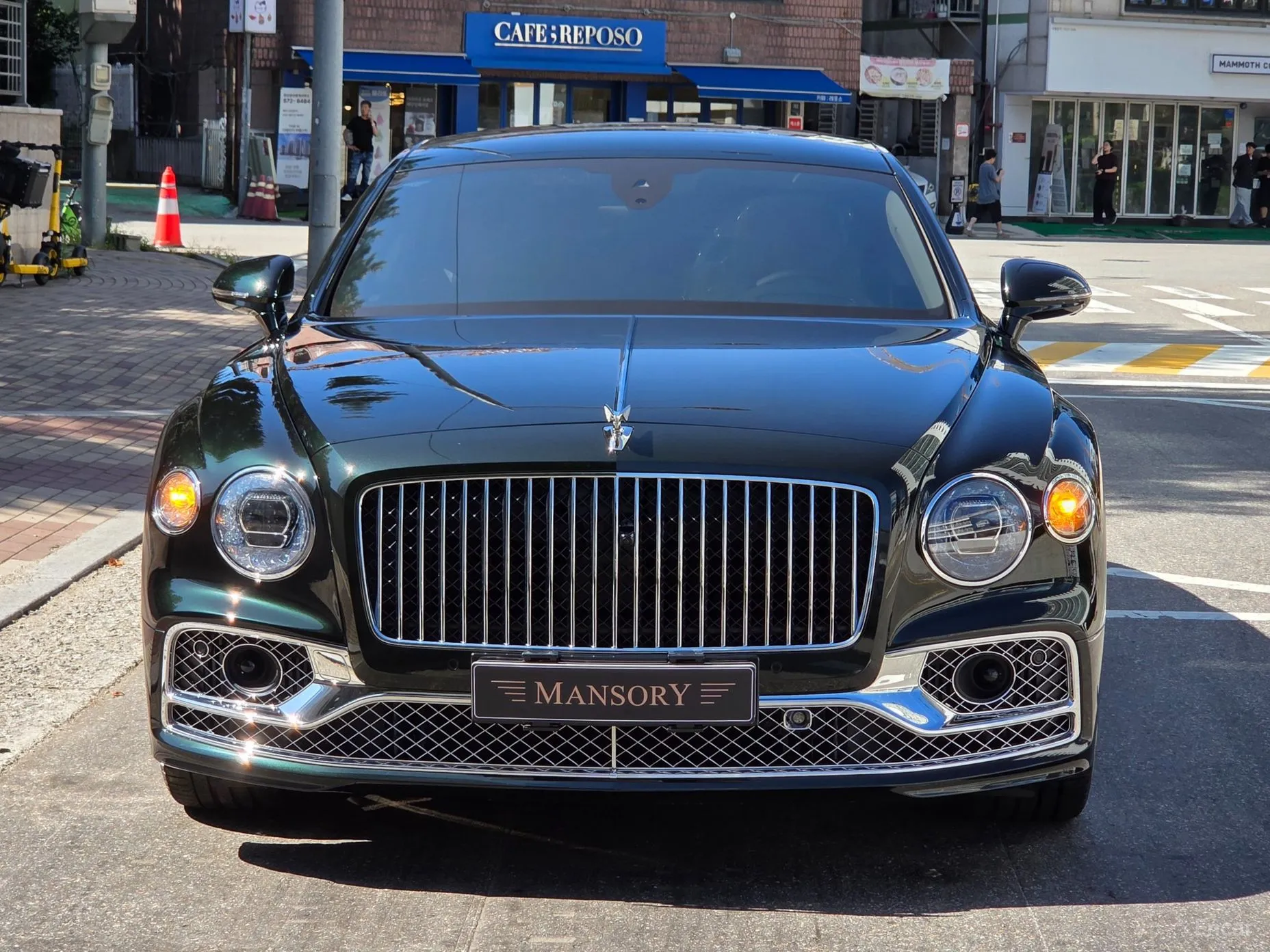 Bentley Flying Spur 3rd Generation превью 3