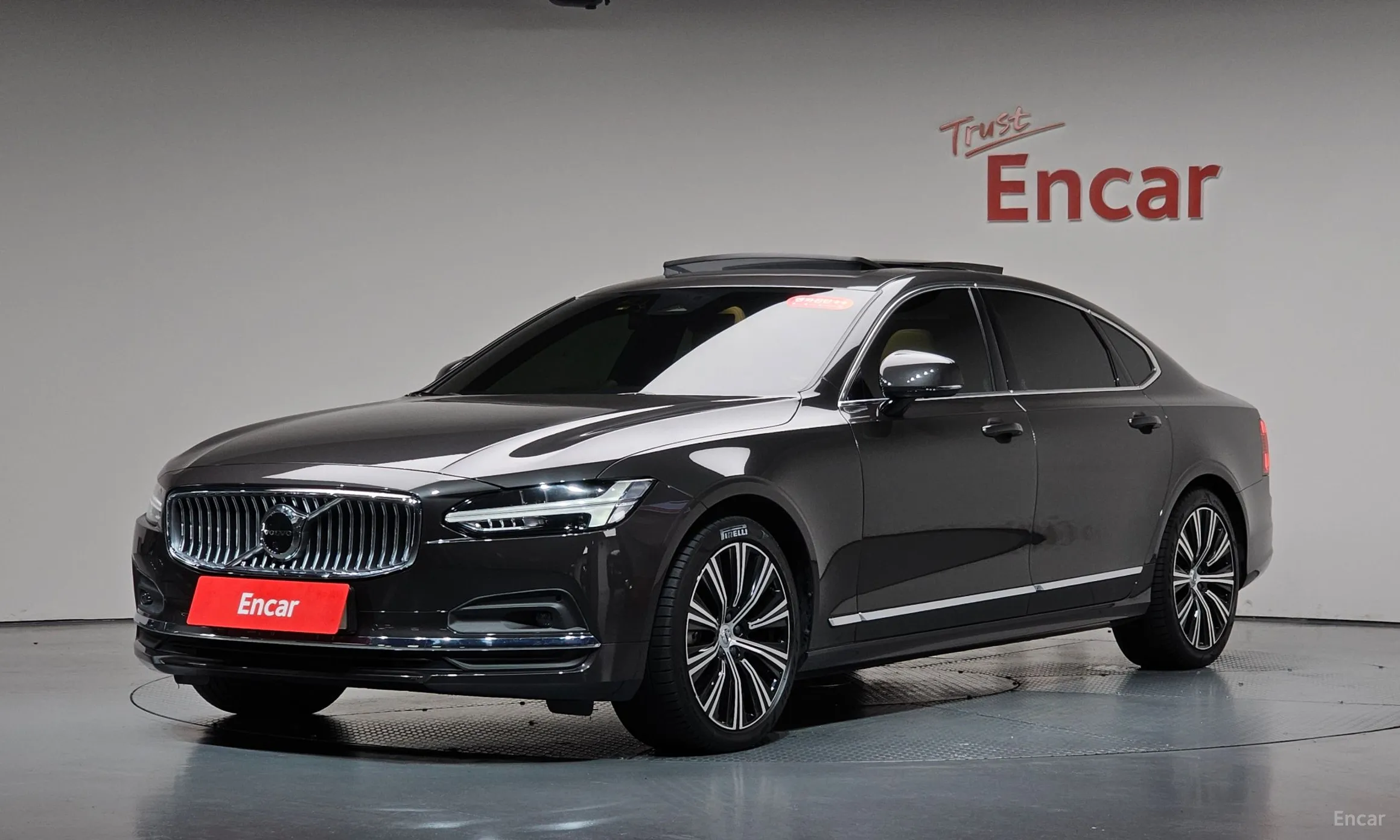 Volvo S90