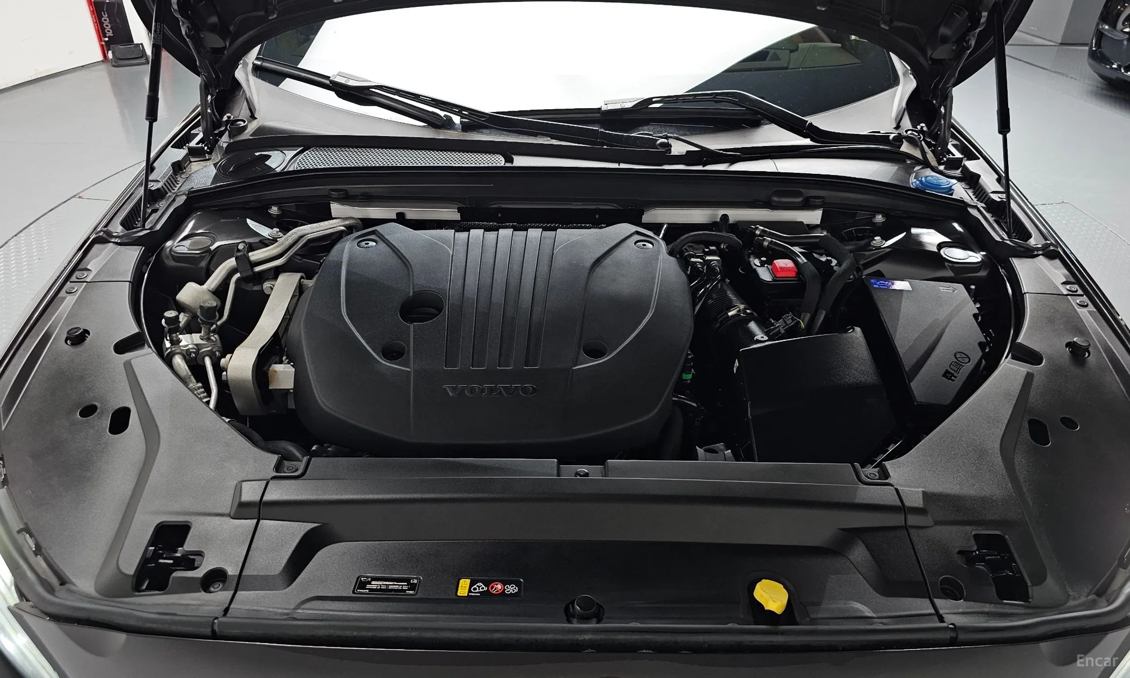 Volvo S90 превью 6