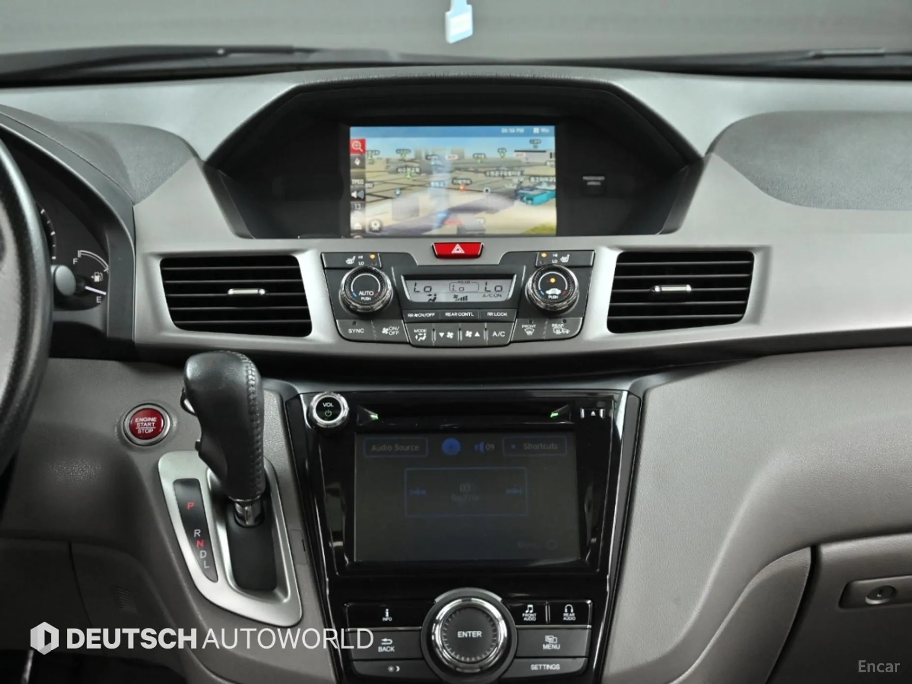 Honda Odyssey превью 14