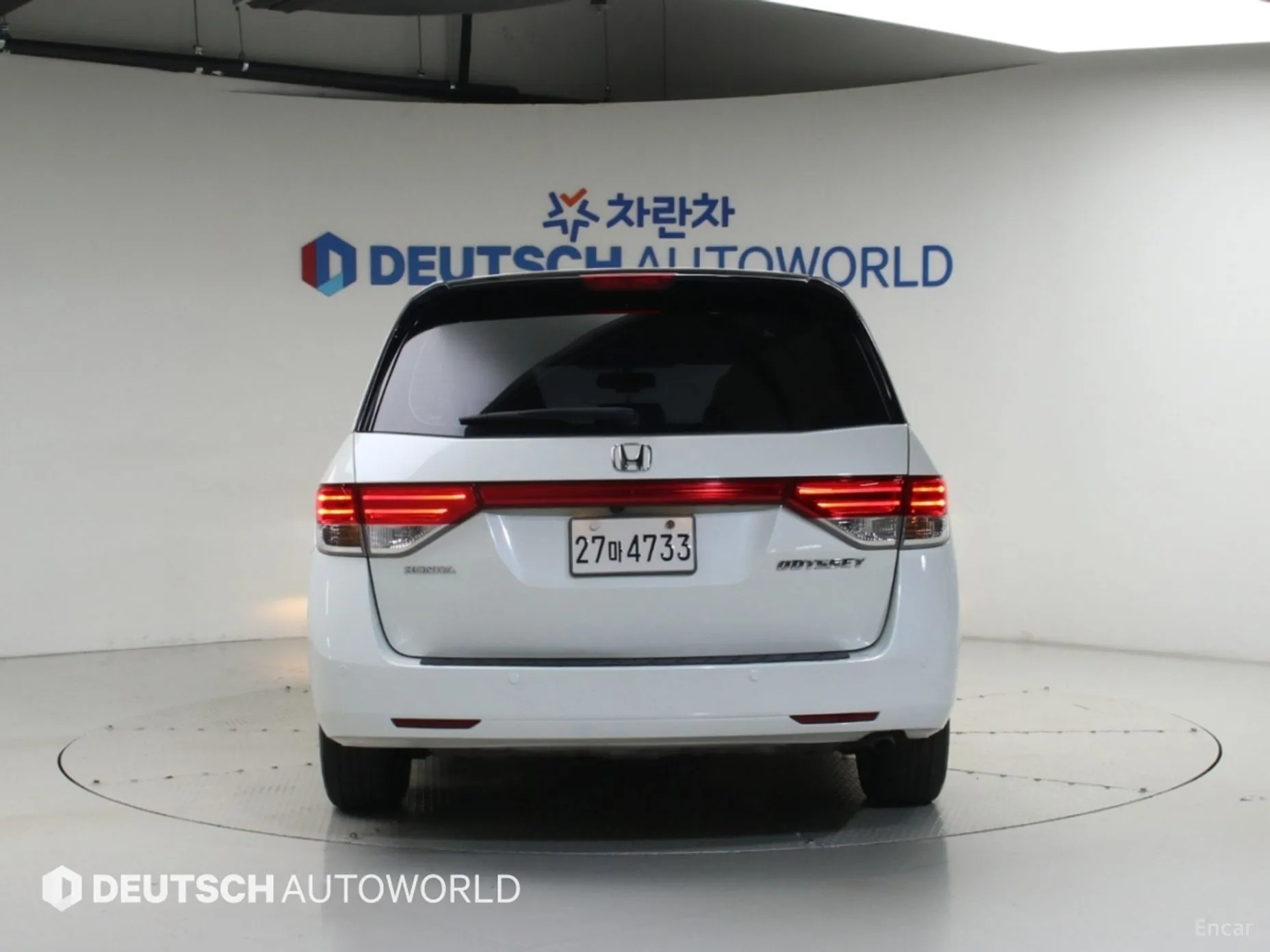 Honda Odyssey превью 4