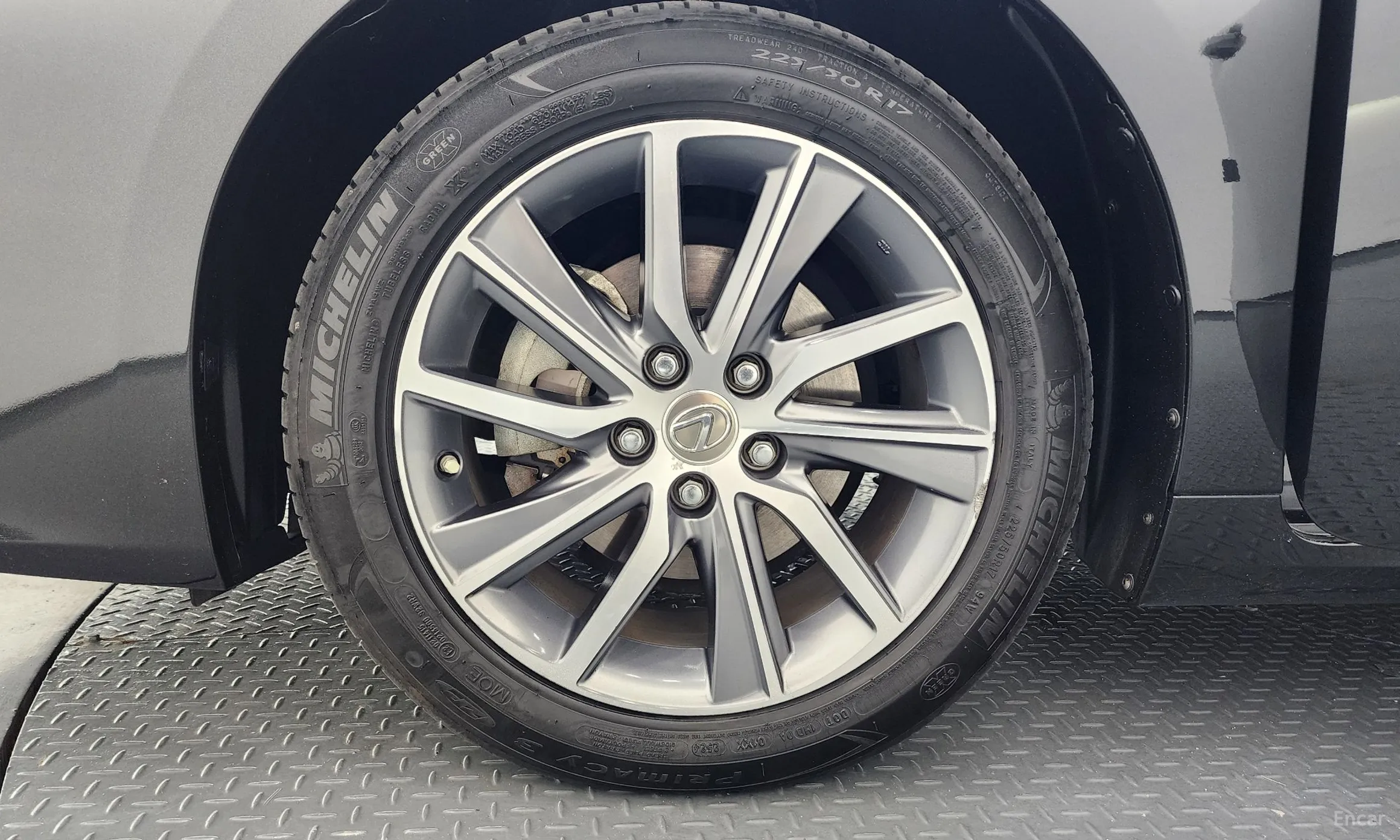 Lexus New ES300h превью 5
