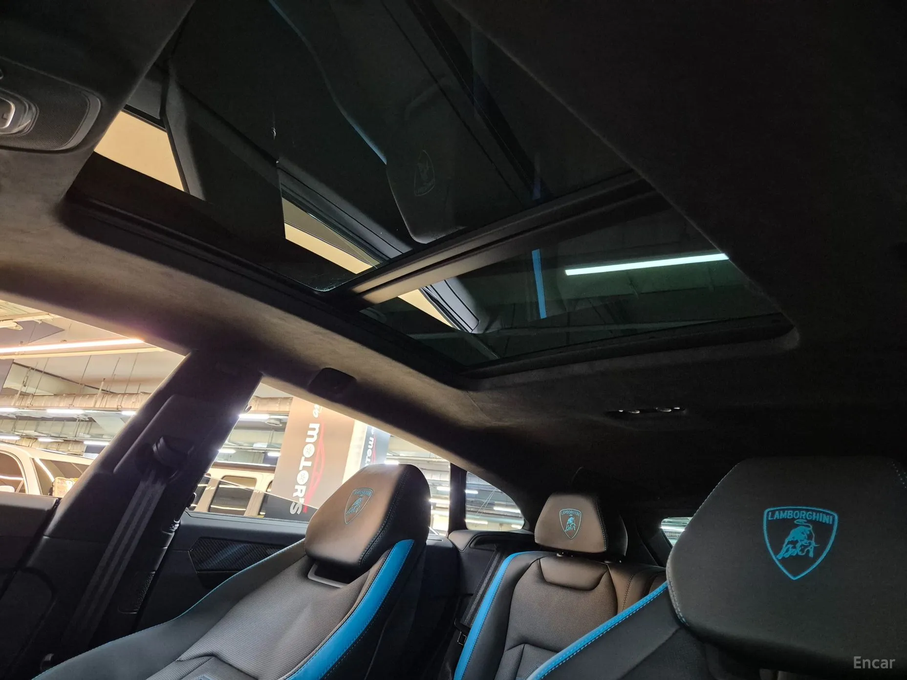 Lamborghini Urus превью 15