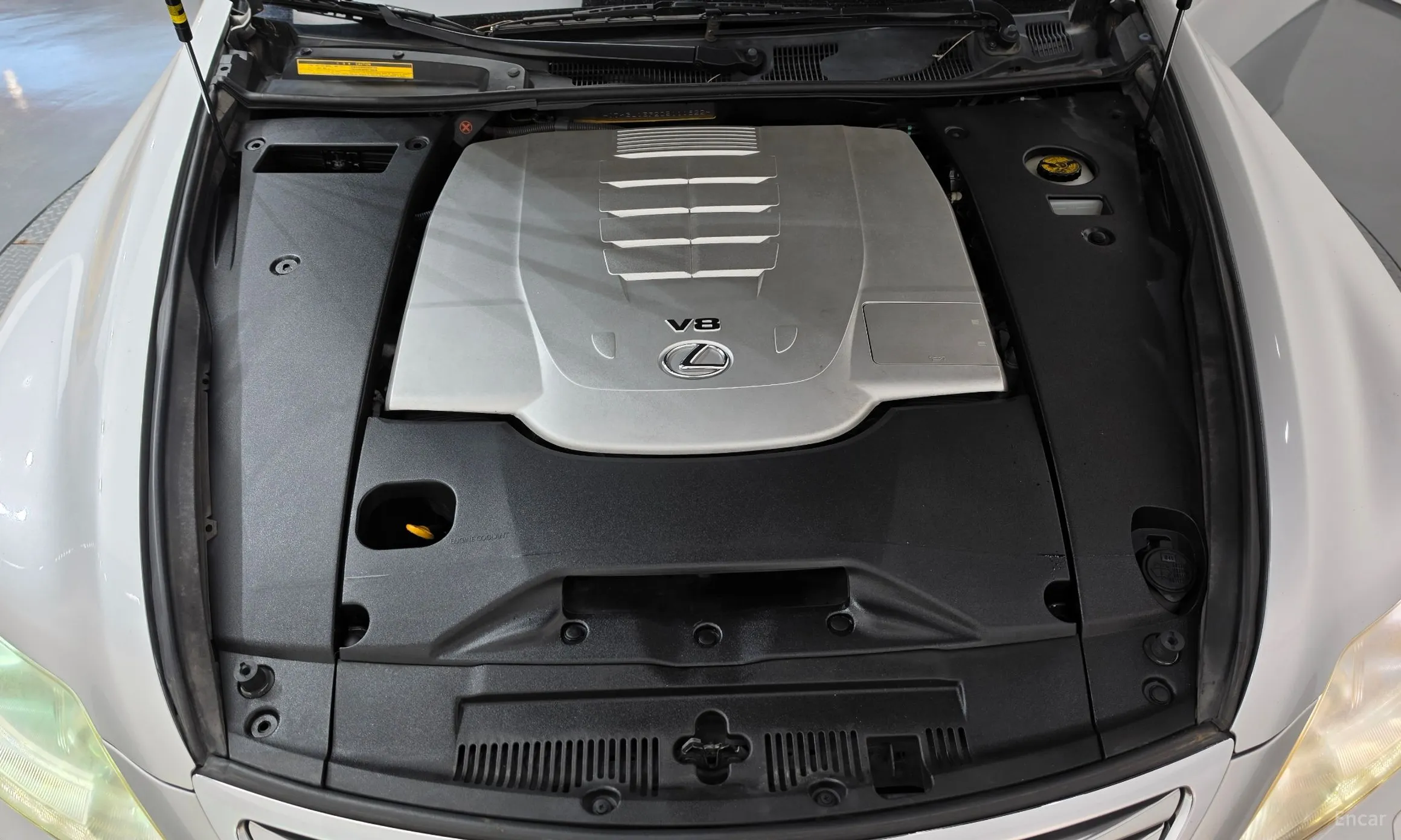 Lexus LS460 превью 6