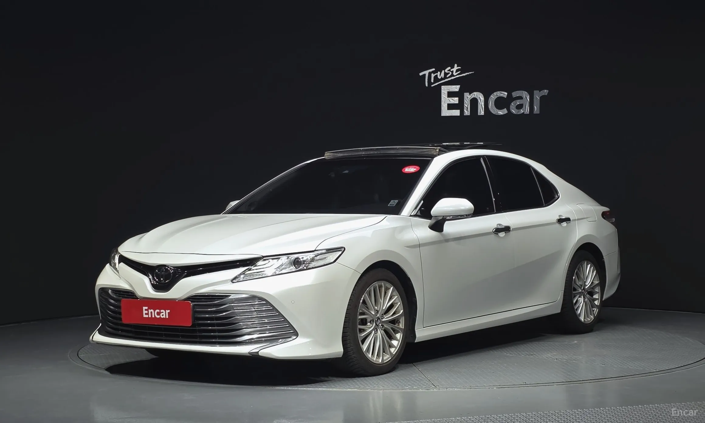 Toyota Camry (XV70)