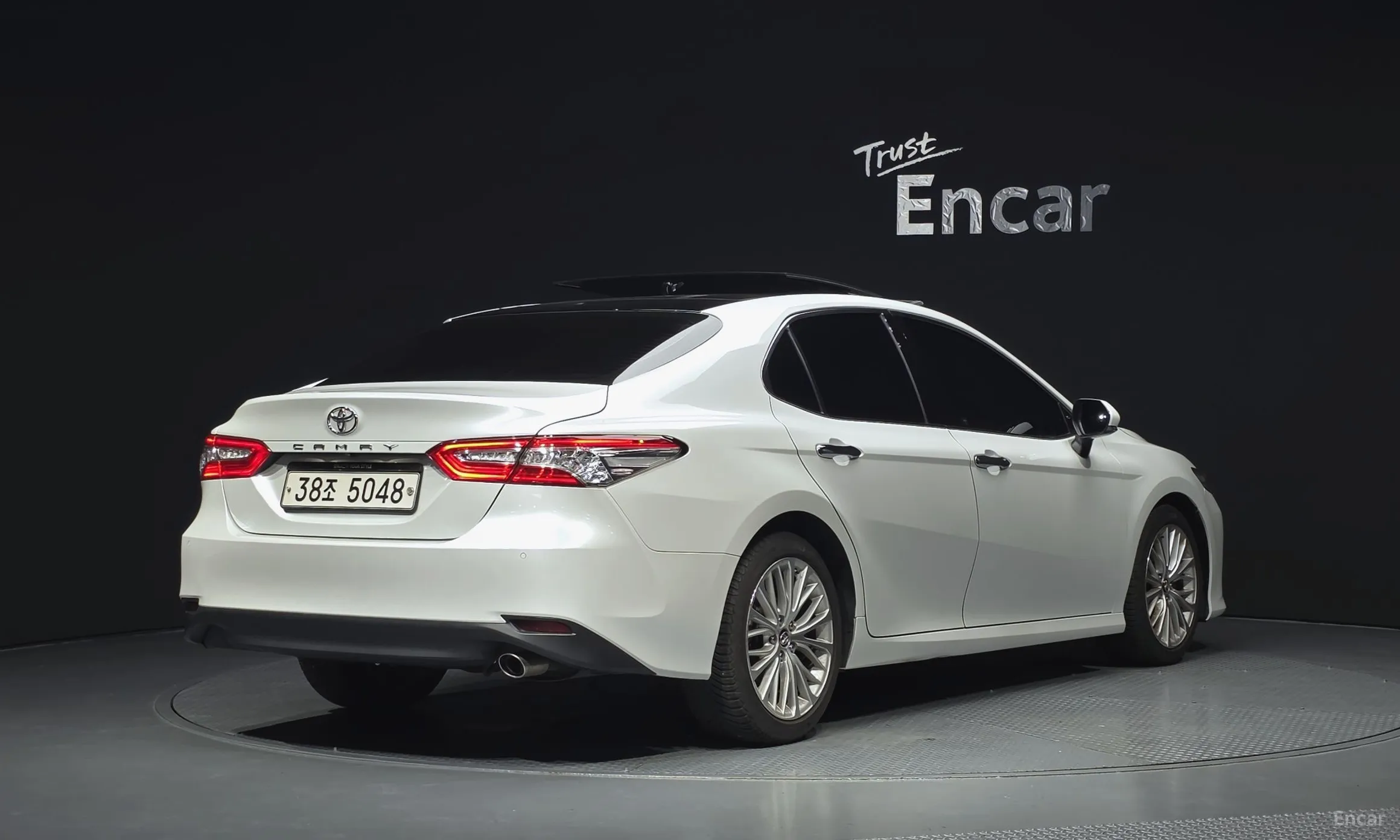 Toyota Camry (XV70)