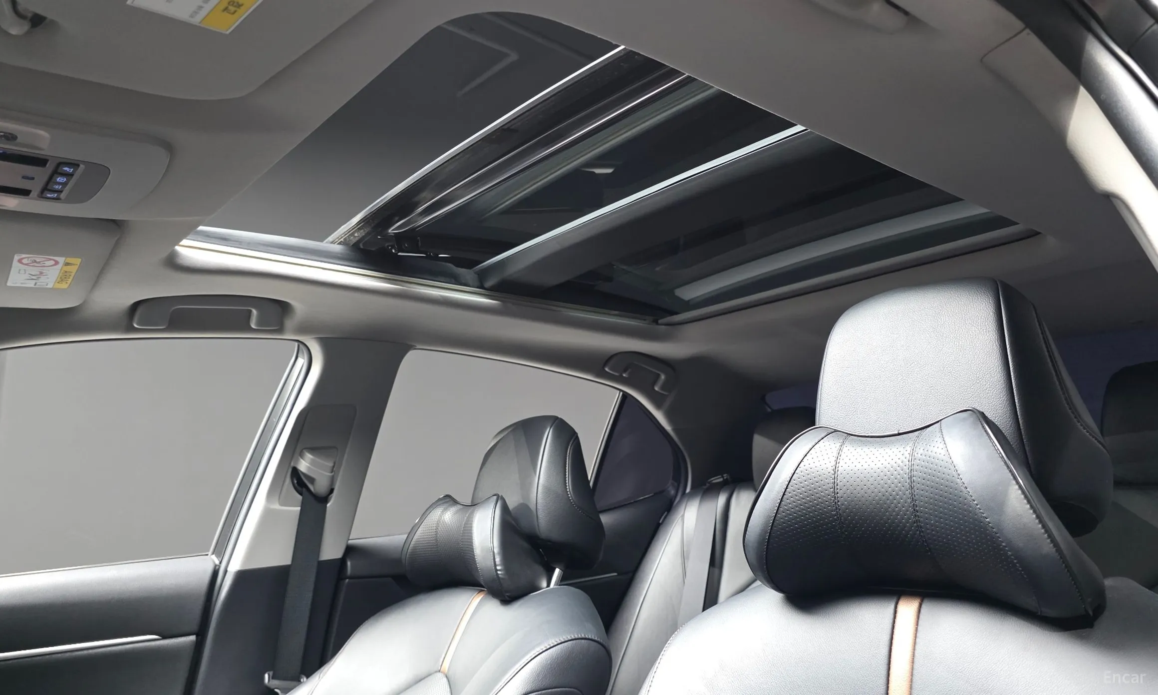Toyota Camry (XV70) превью 17