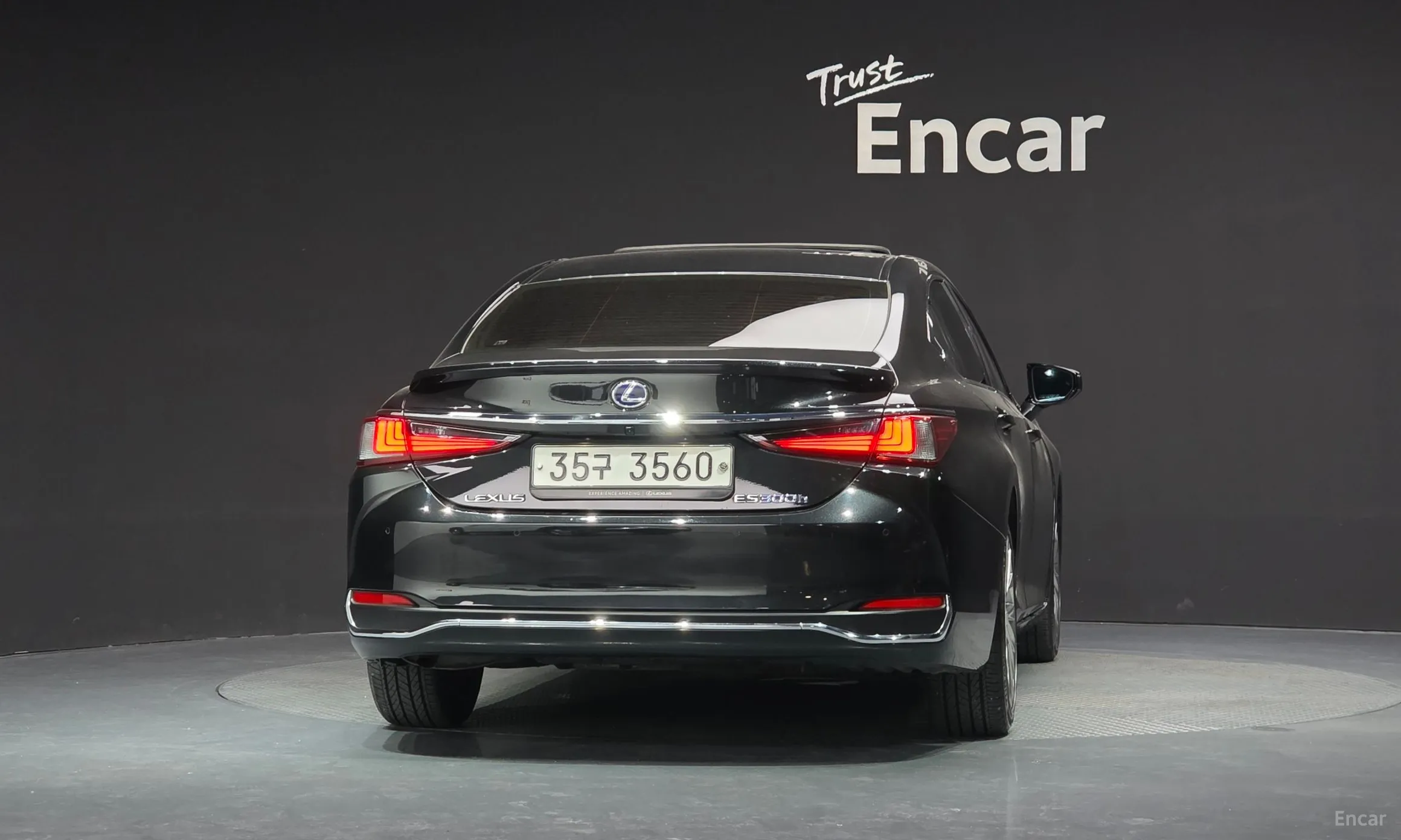 Lexus ES300h 7th Generation превью 4