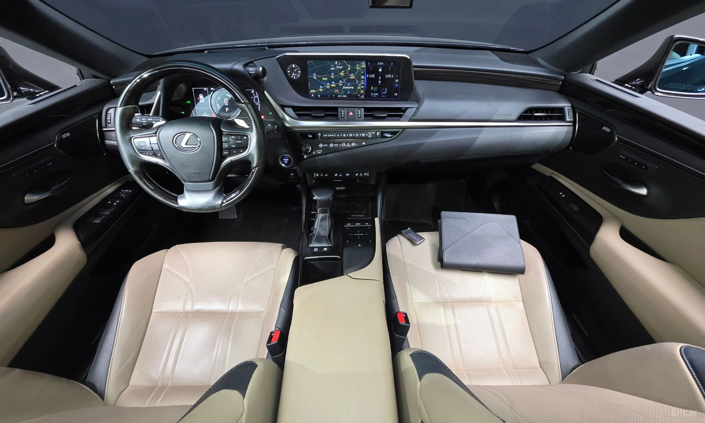 Lexus ES300h 7th Generation превью 7