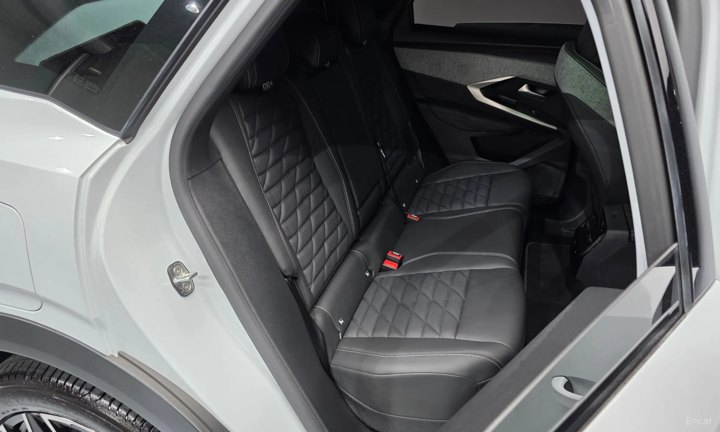 Peugeot 3008 3rd generation превью 11