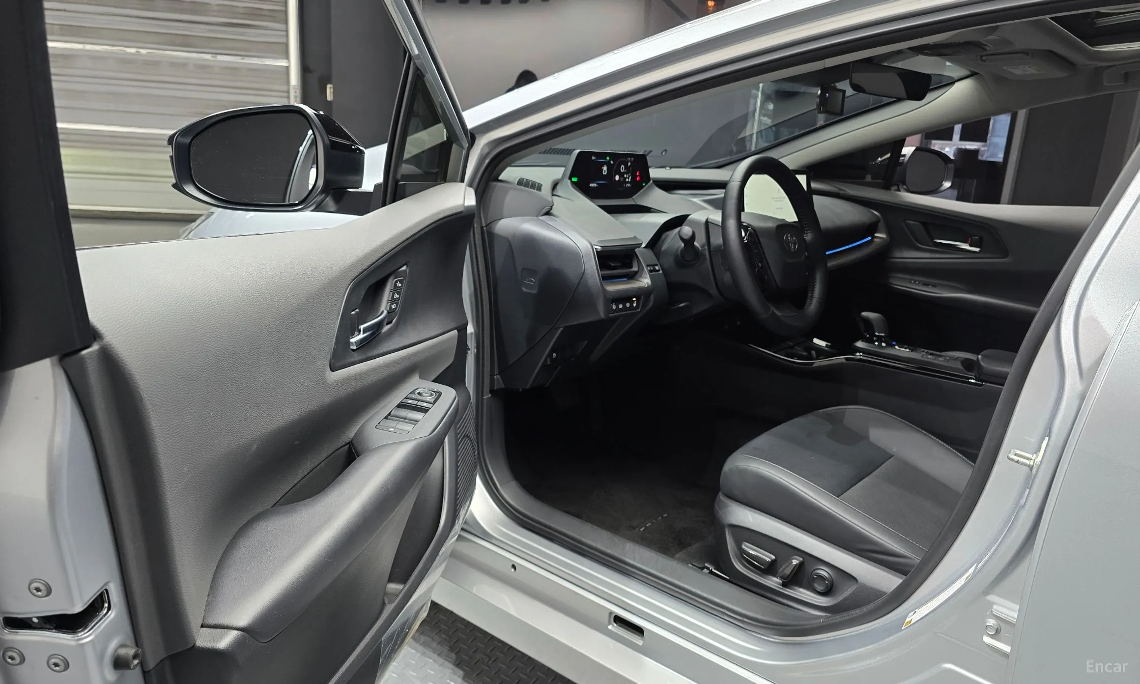 Toyota Prius 5th Generation превью 10