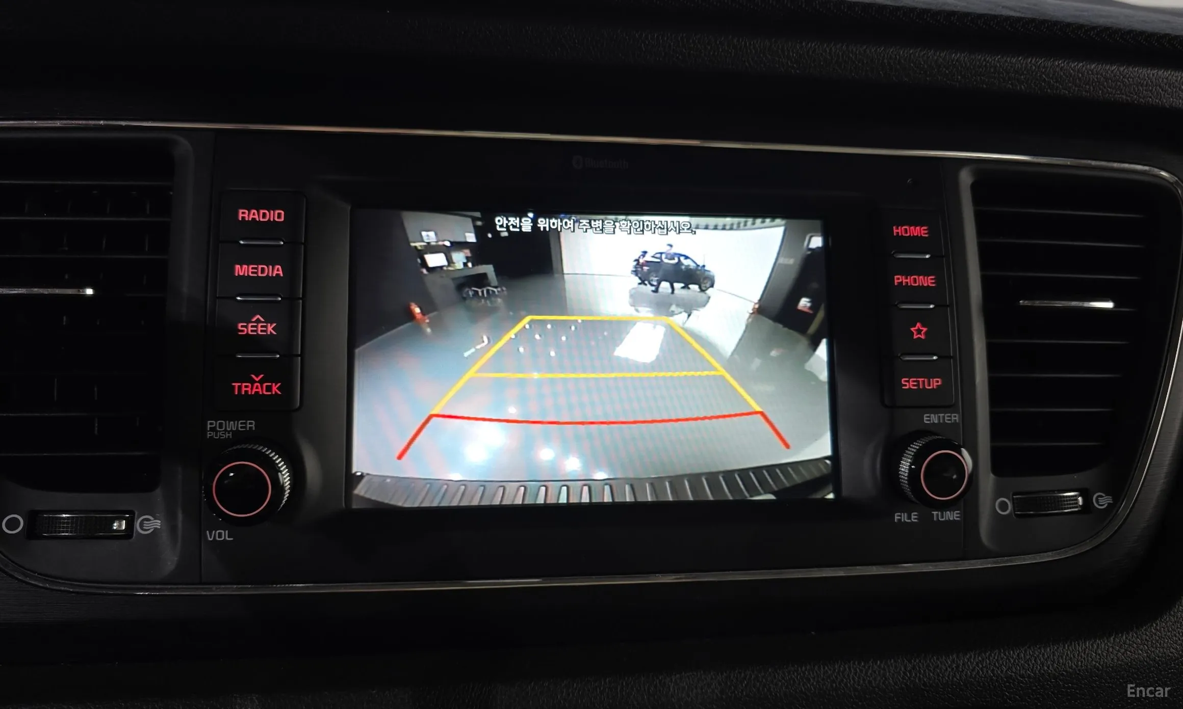 Kia Carnival превью 17