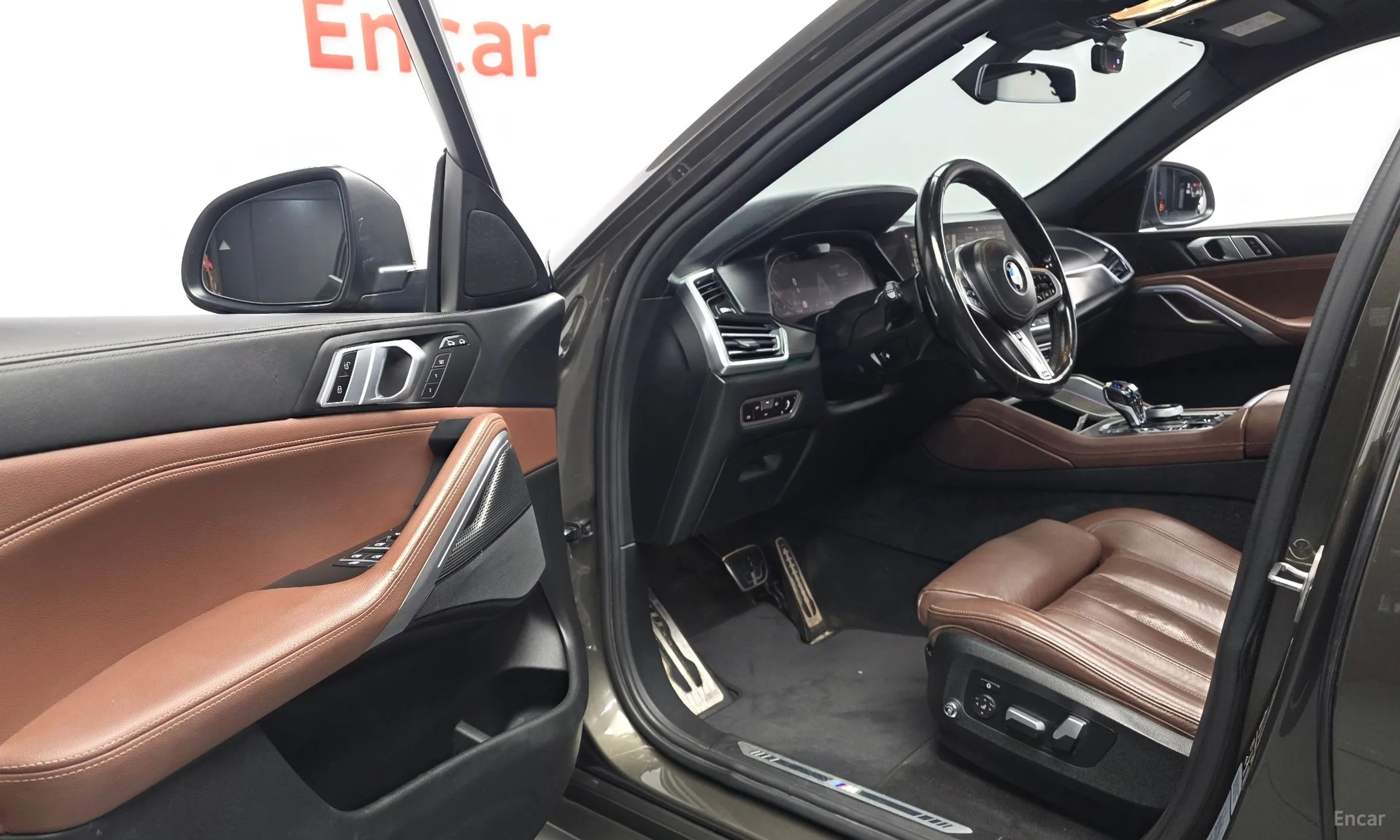 BMW X6 (G06) превью 10