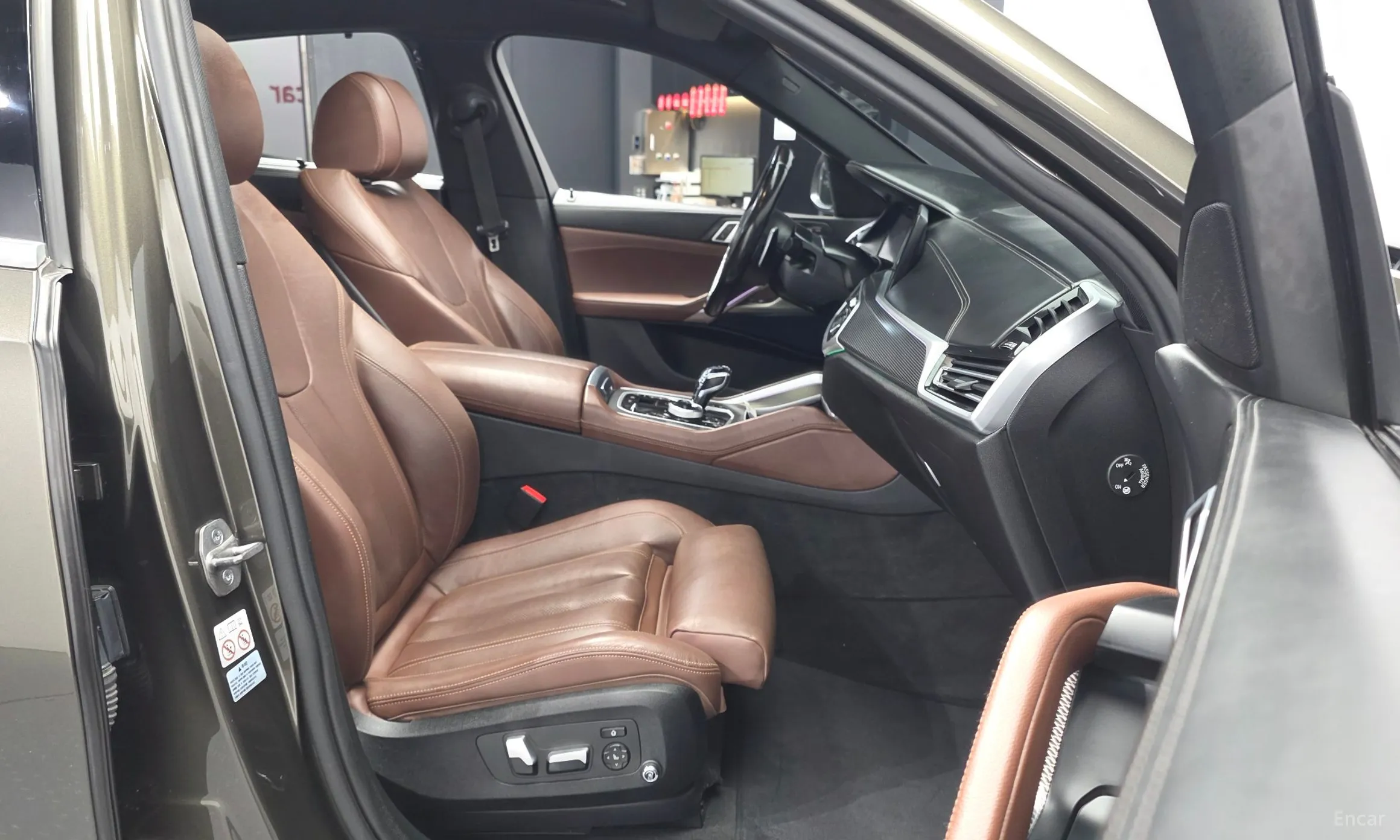 BMW X6 (G06) превью 11