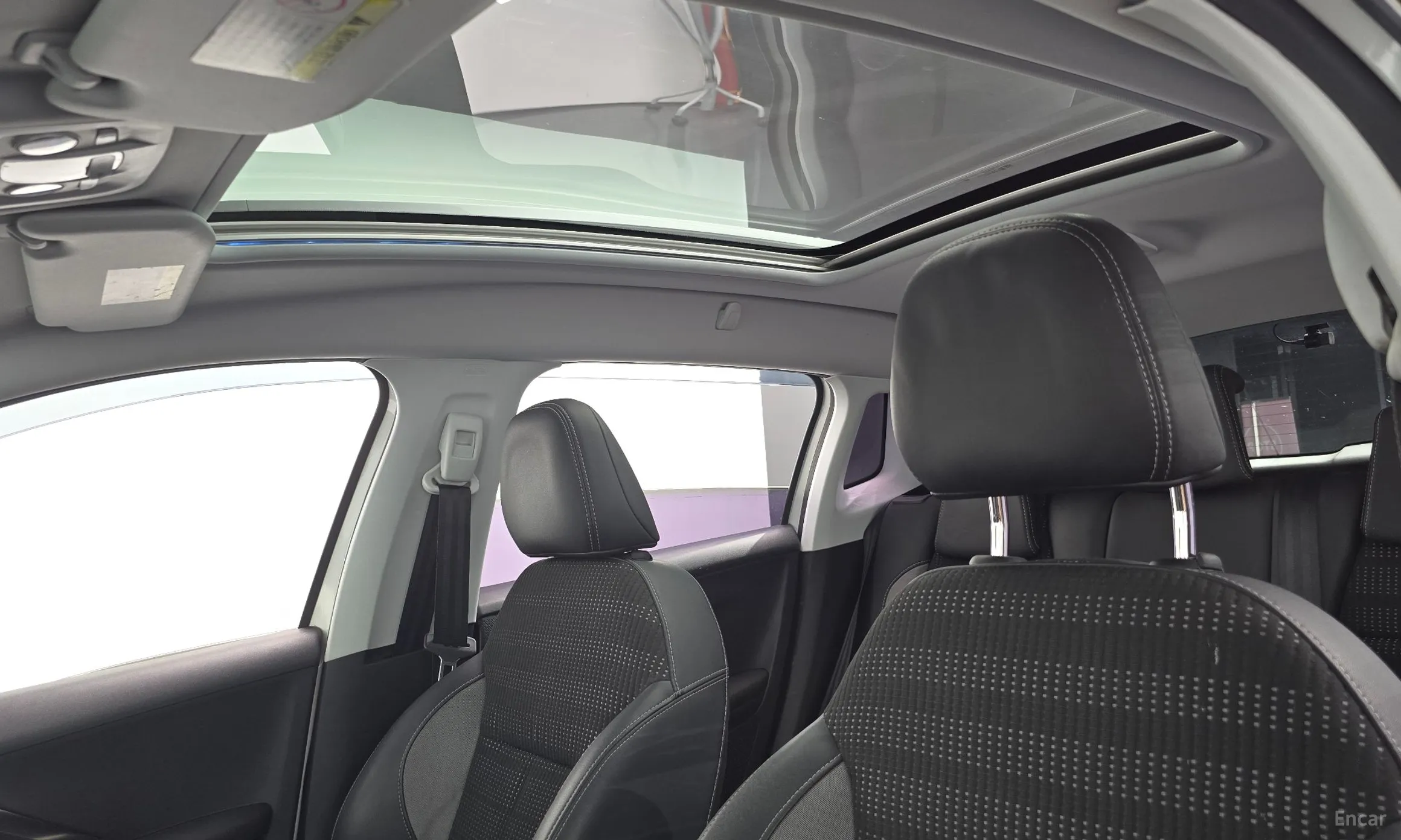 Peugeot 2008. превью 20