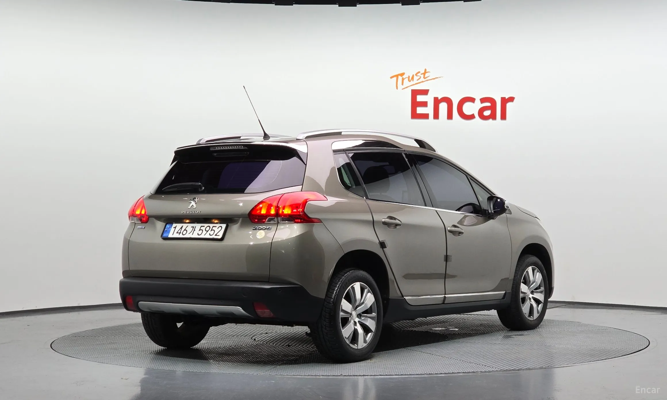 Peugeot 2008.