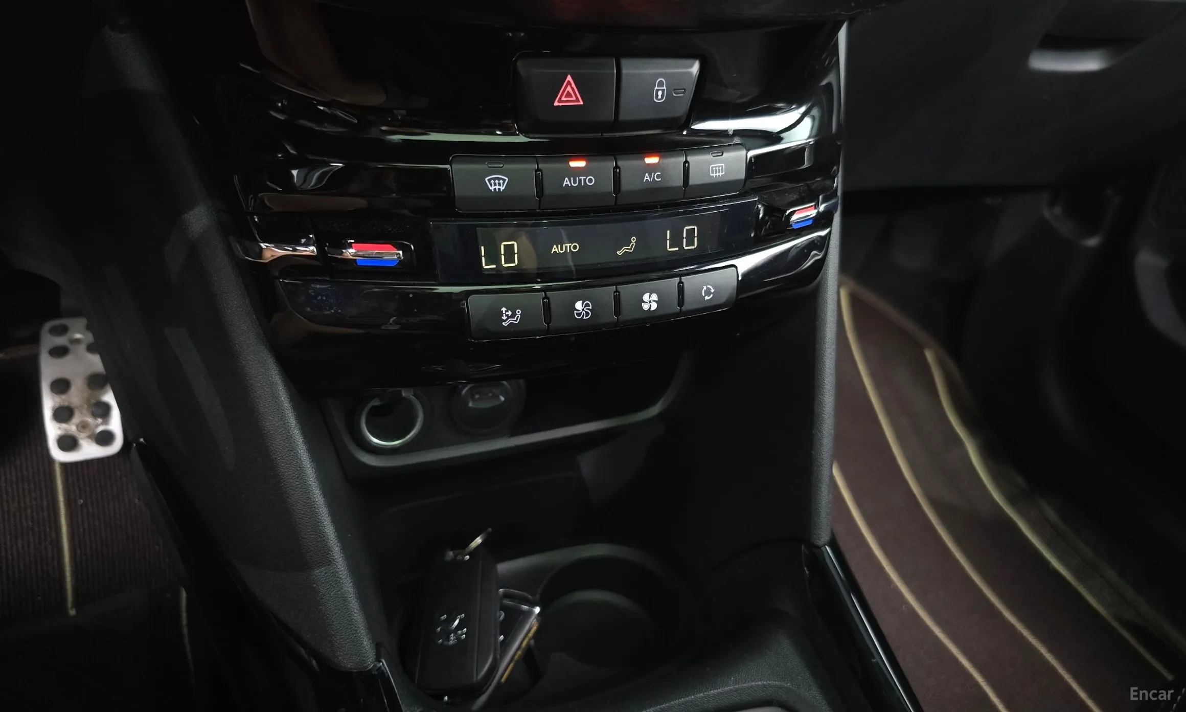 Peugeot 2008. превью 18