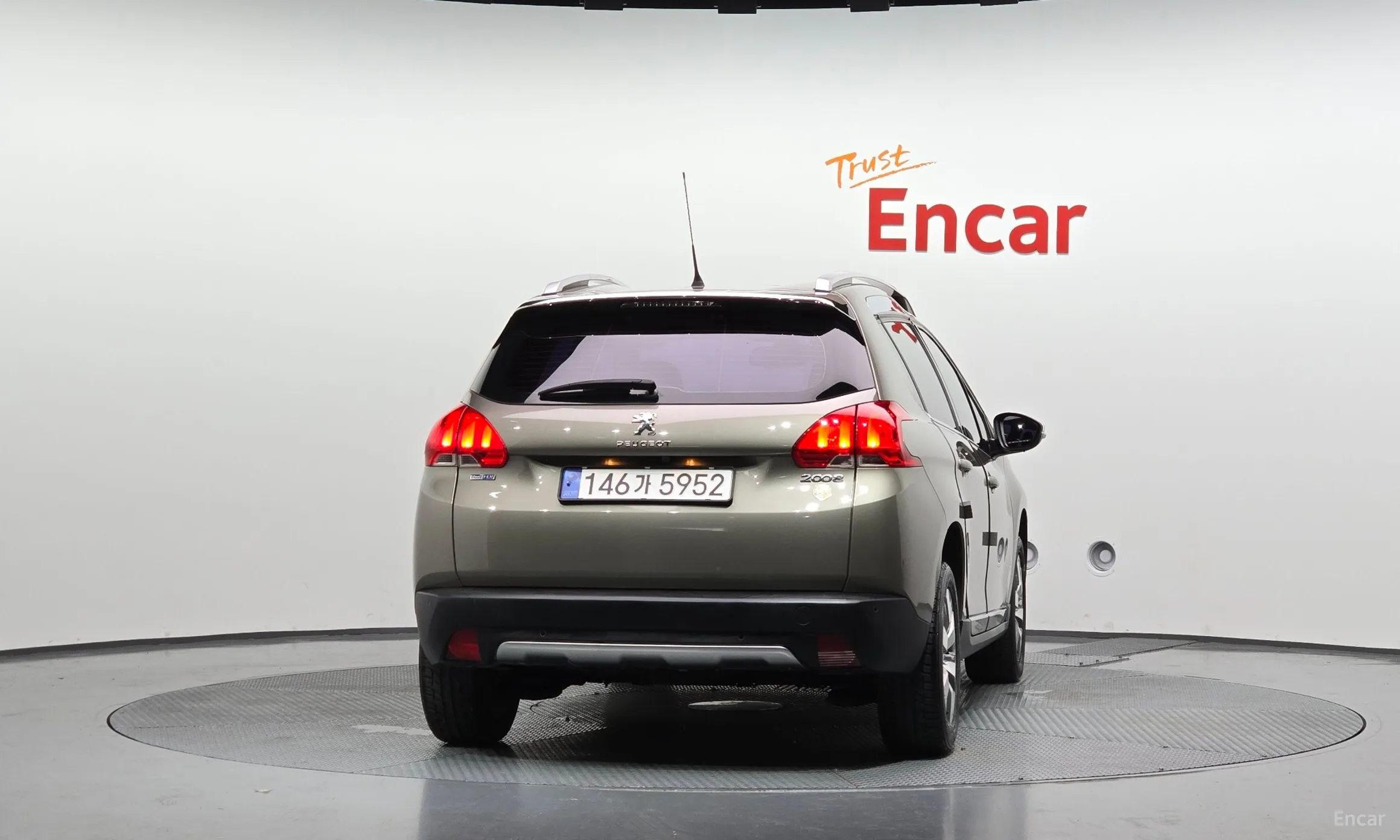 Peugeot 2008. превью 4