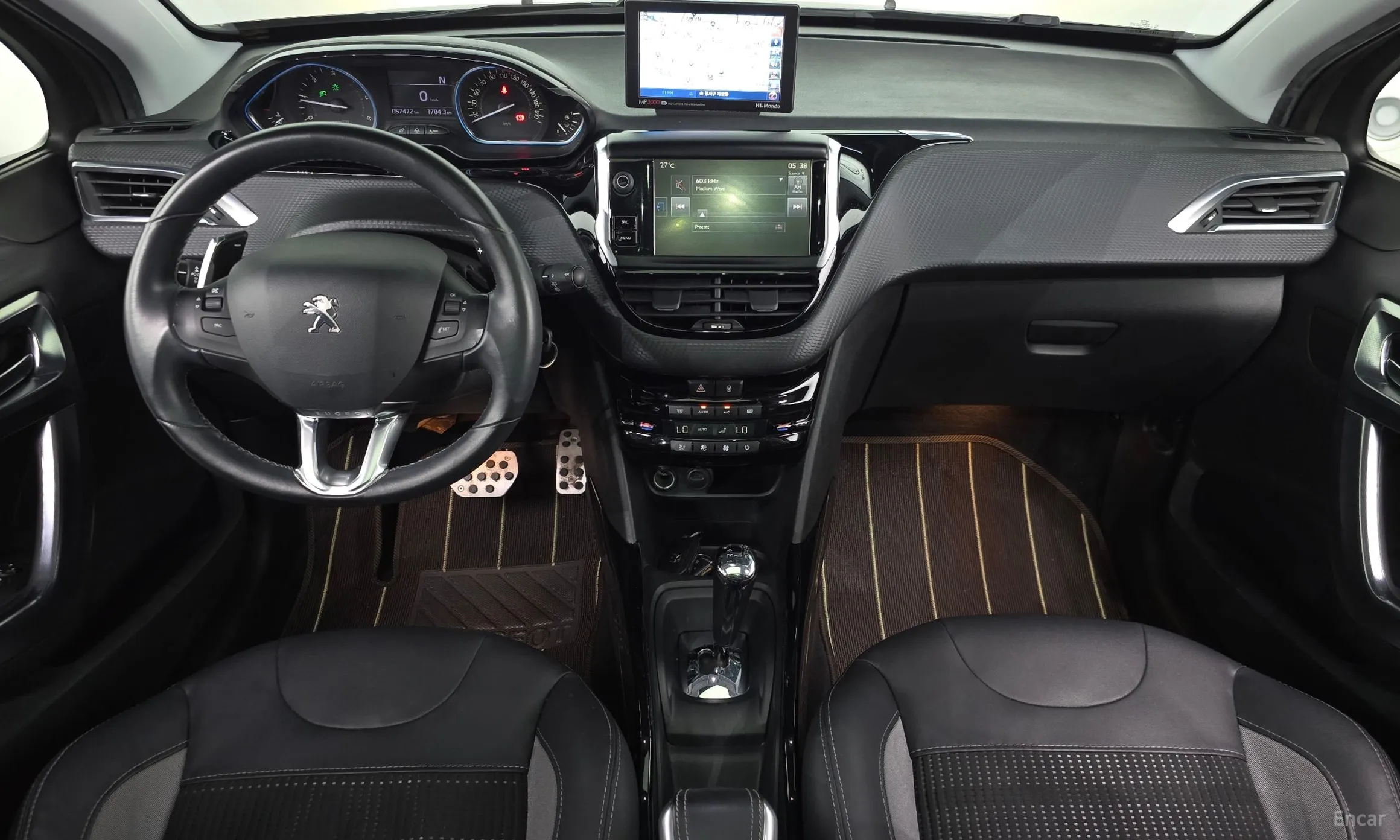Peugeot 2008. превью 7