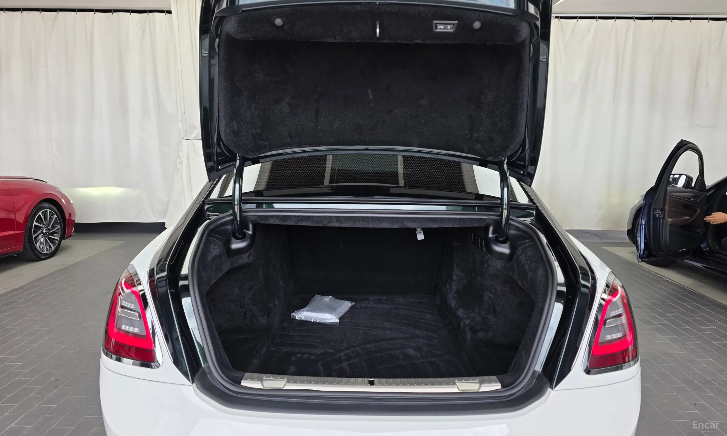 Rolls-Royce Ghost 2nd Generation превью 20