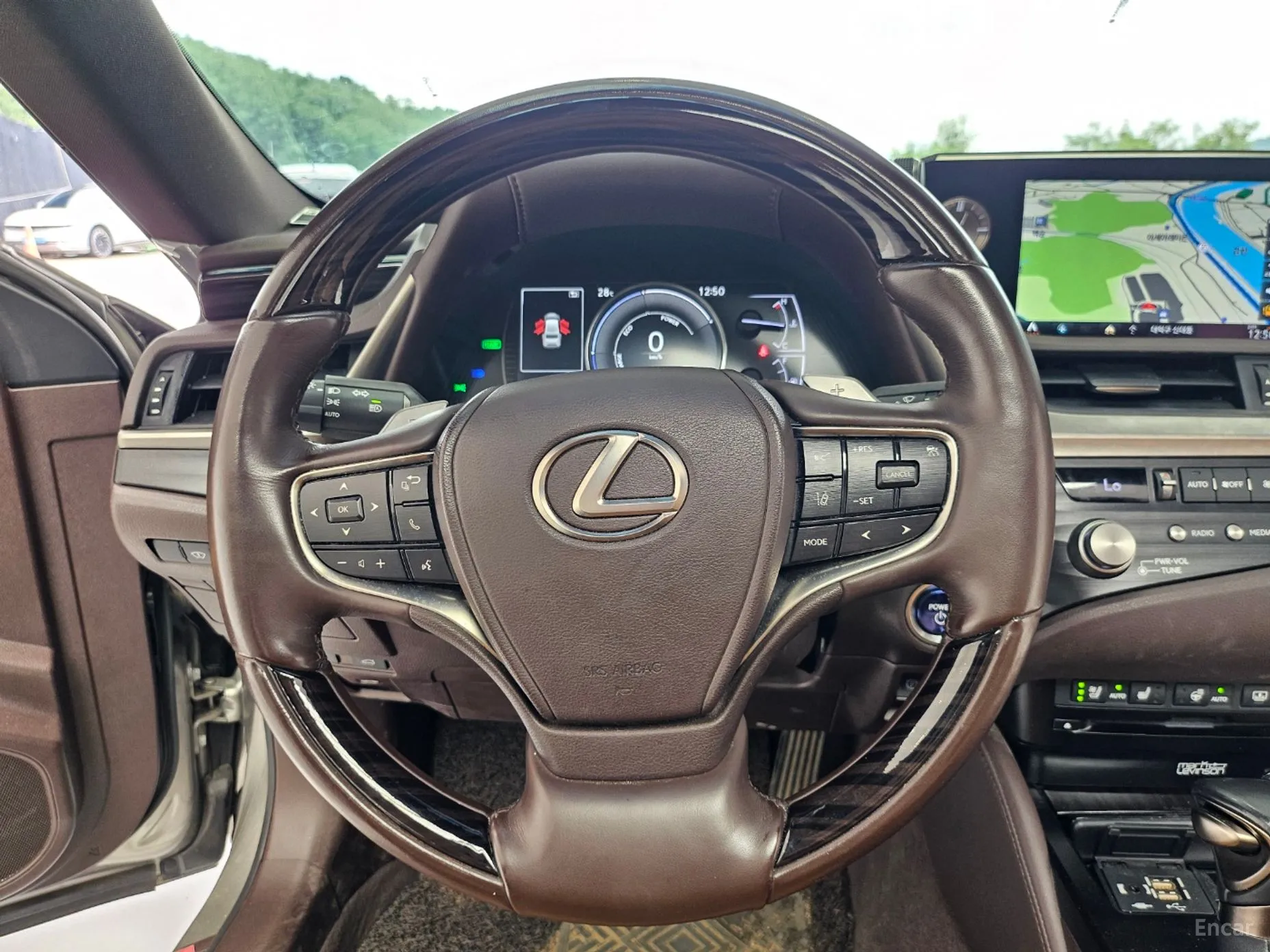 Lexus ES300h 7th Generation превью 12