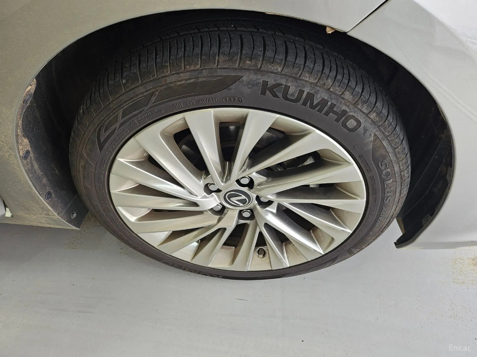 Lexus ES300h 7th Generation превью 7