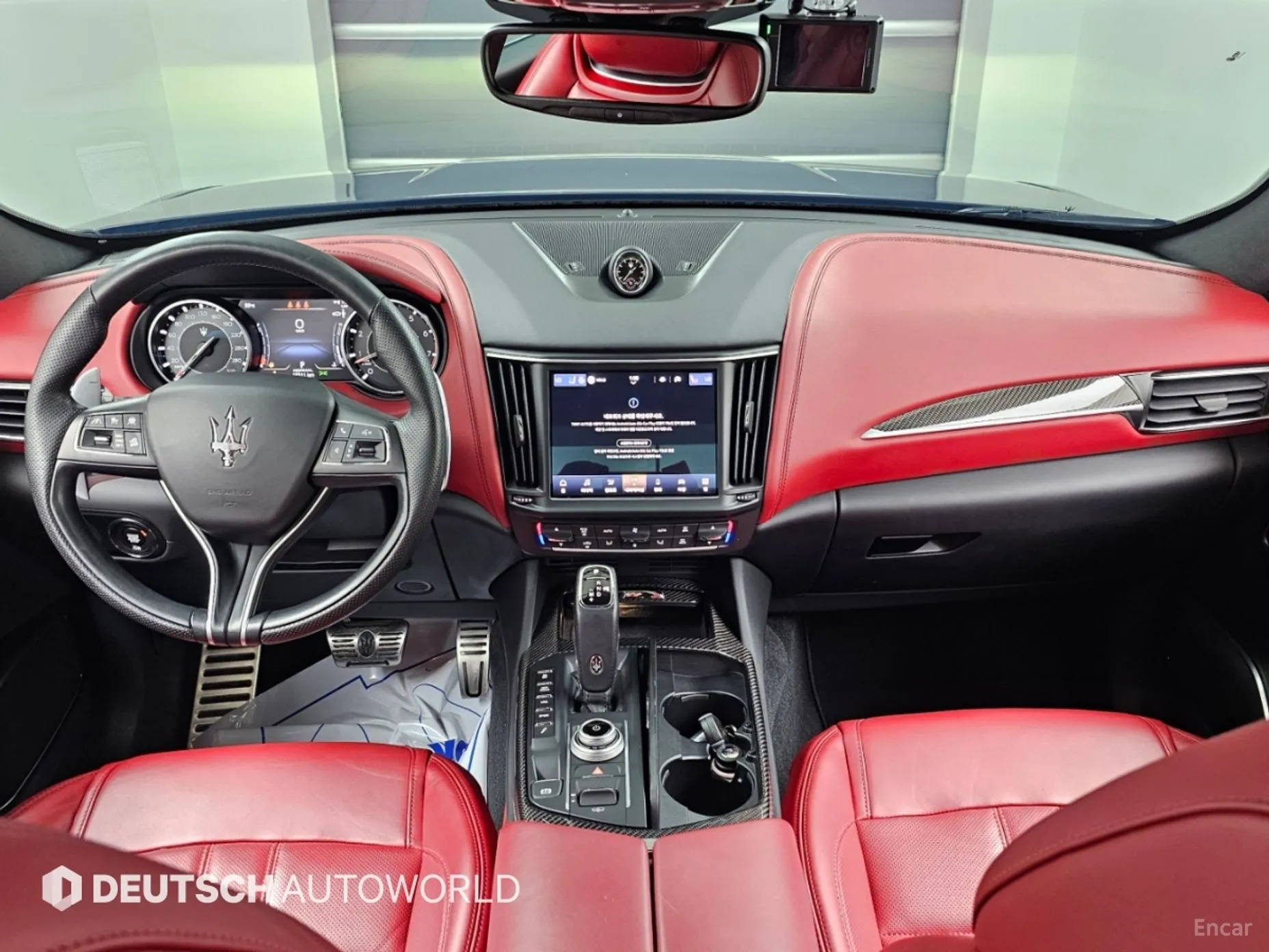 Maserati Levante превью 8