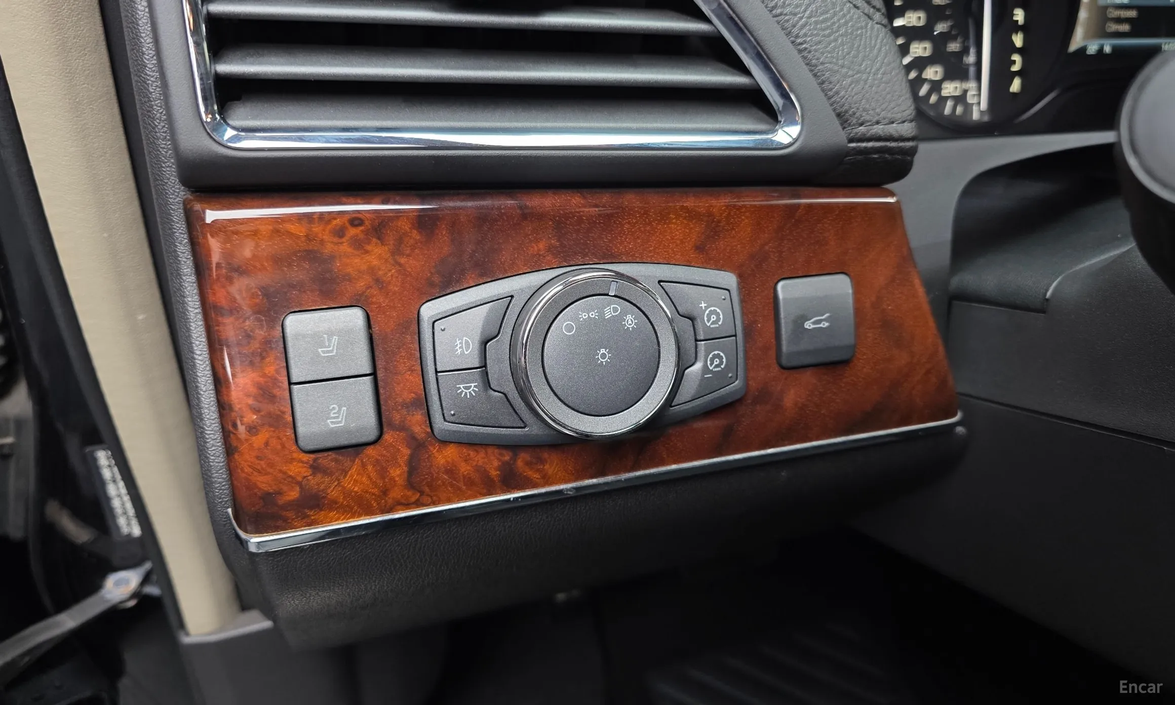 Lincoln New MKX превью 17