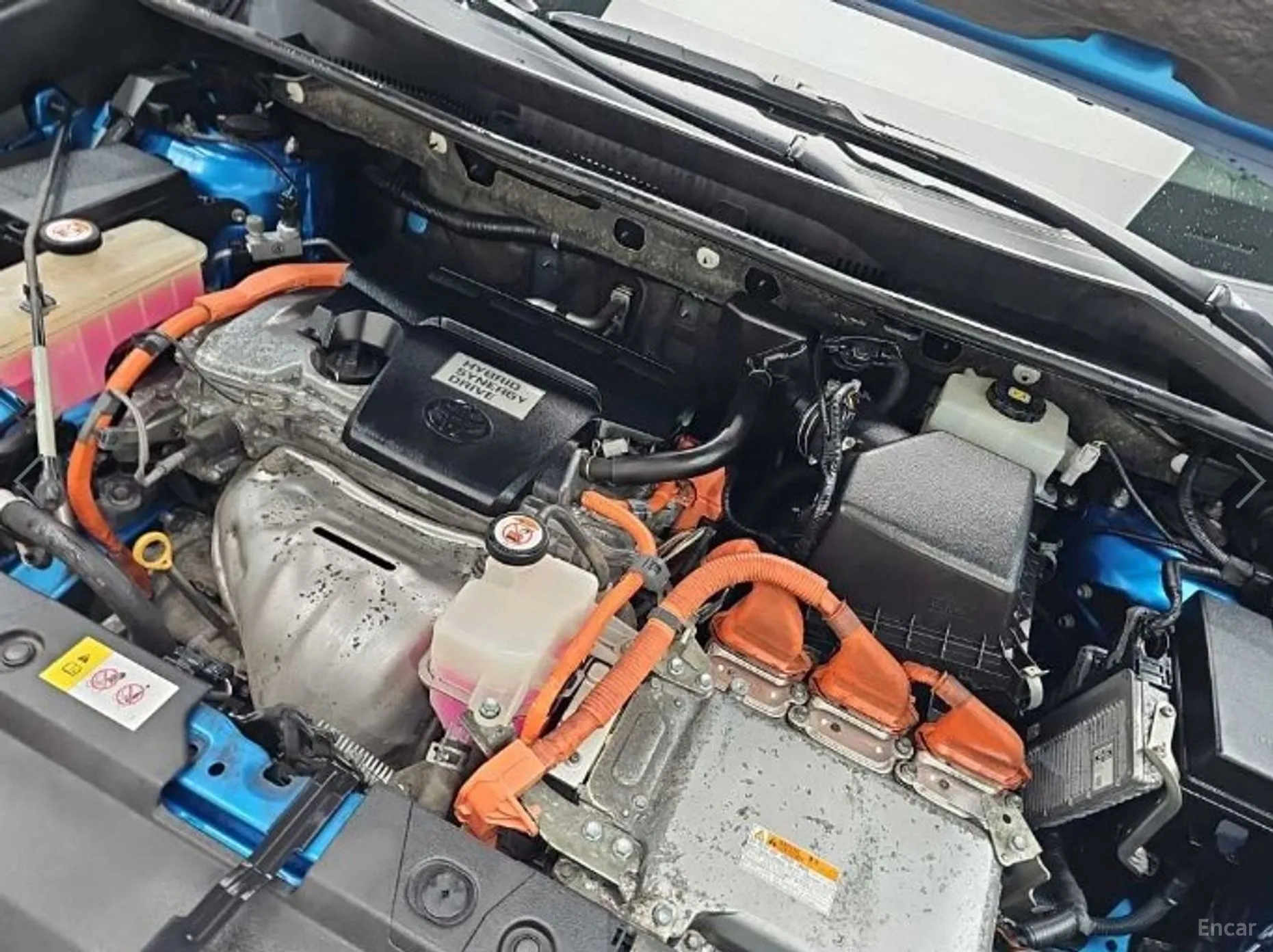 Toyota RAV4 превью 6