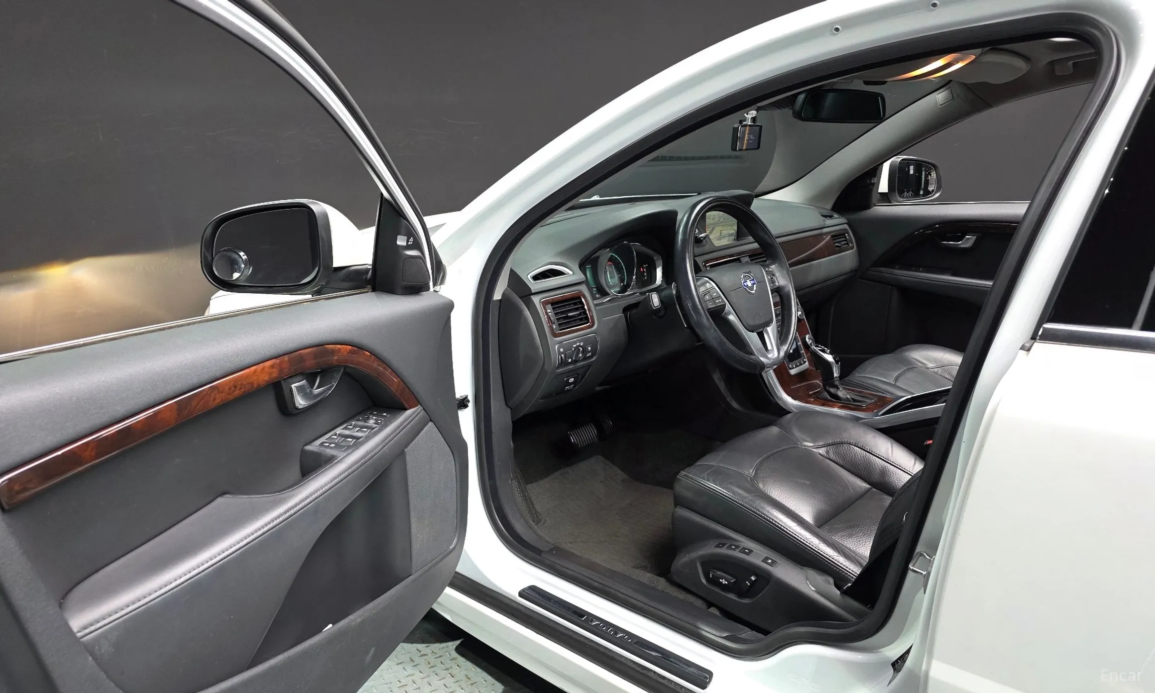 Volvo S80 превью 10