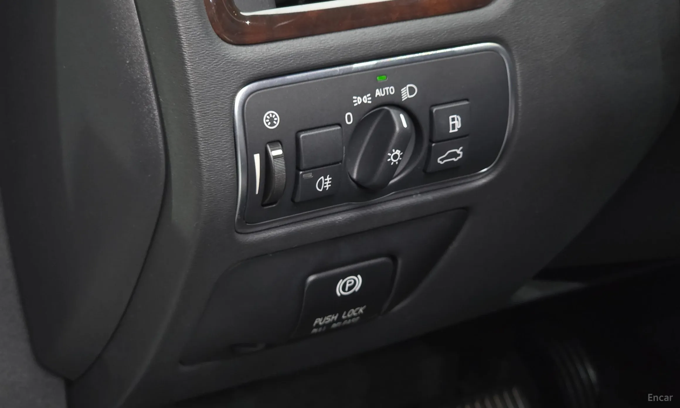 Volvo S80 превью 15