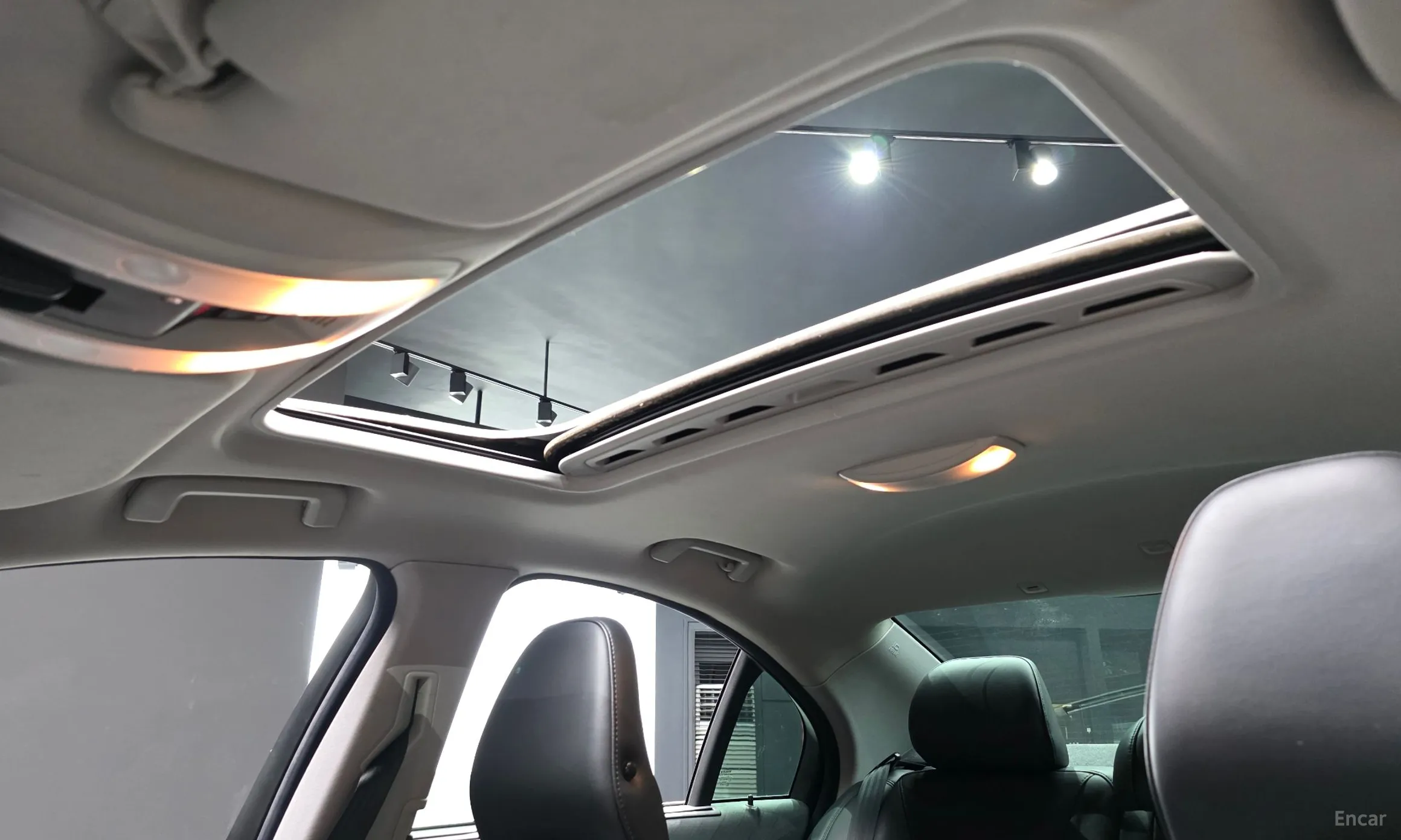 Volvo S80 превью 20