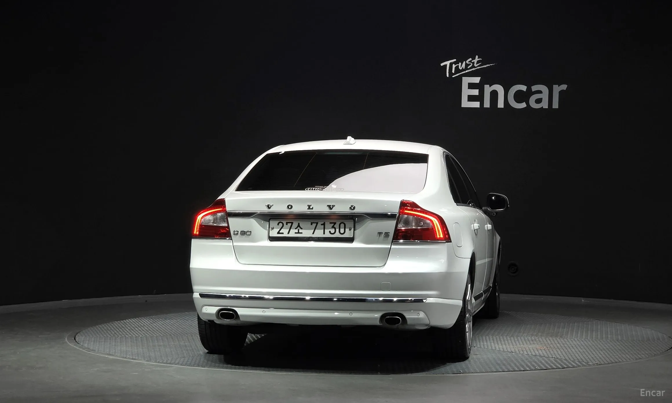 Volvo S80 превью 4