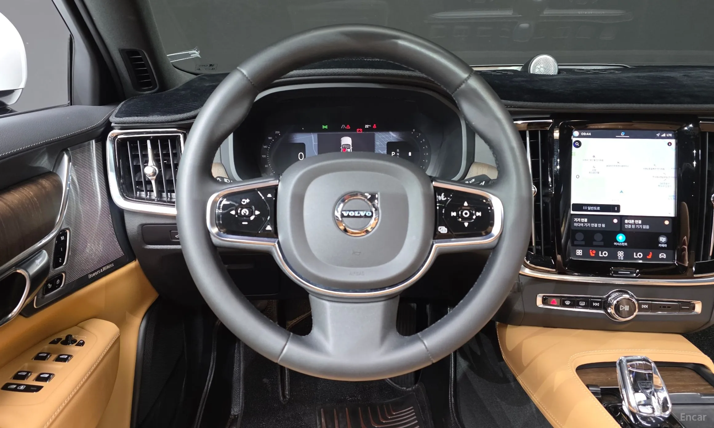 Volvo S90 превью 14