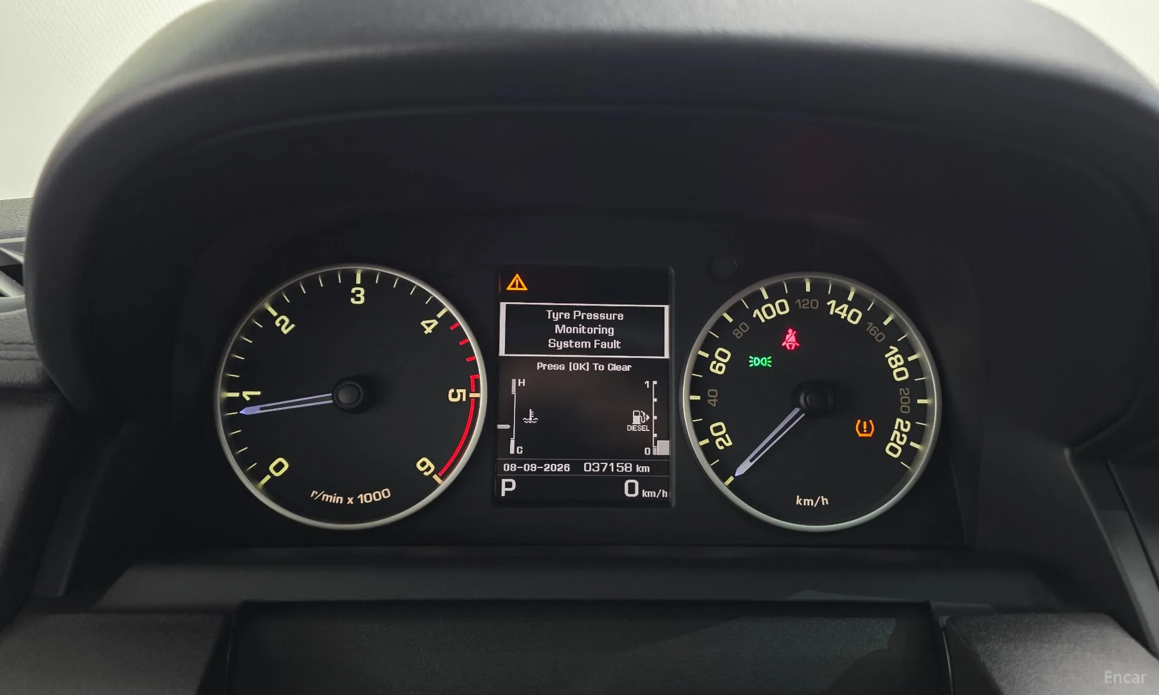 Land Rover Discovery 4 превью 8